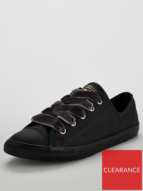 Chuck Taylor All Star Dainty Leather Ox Black Chuck Taylor All Star Dainty Leather Ox Black