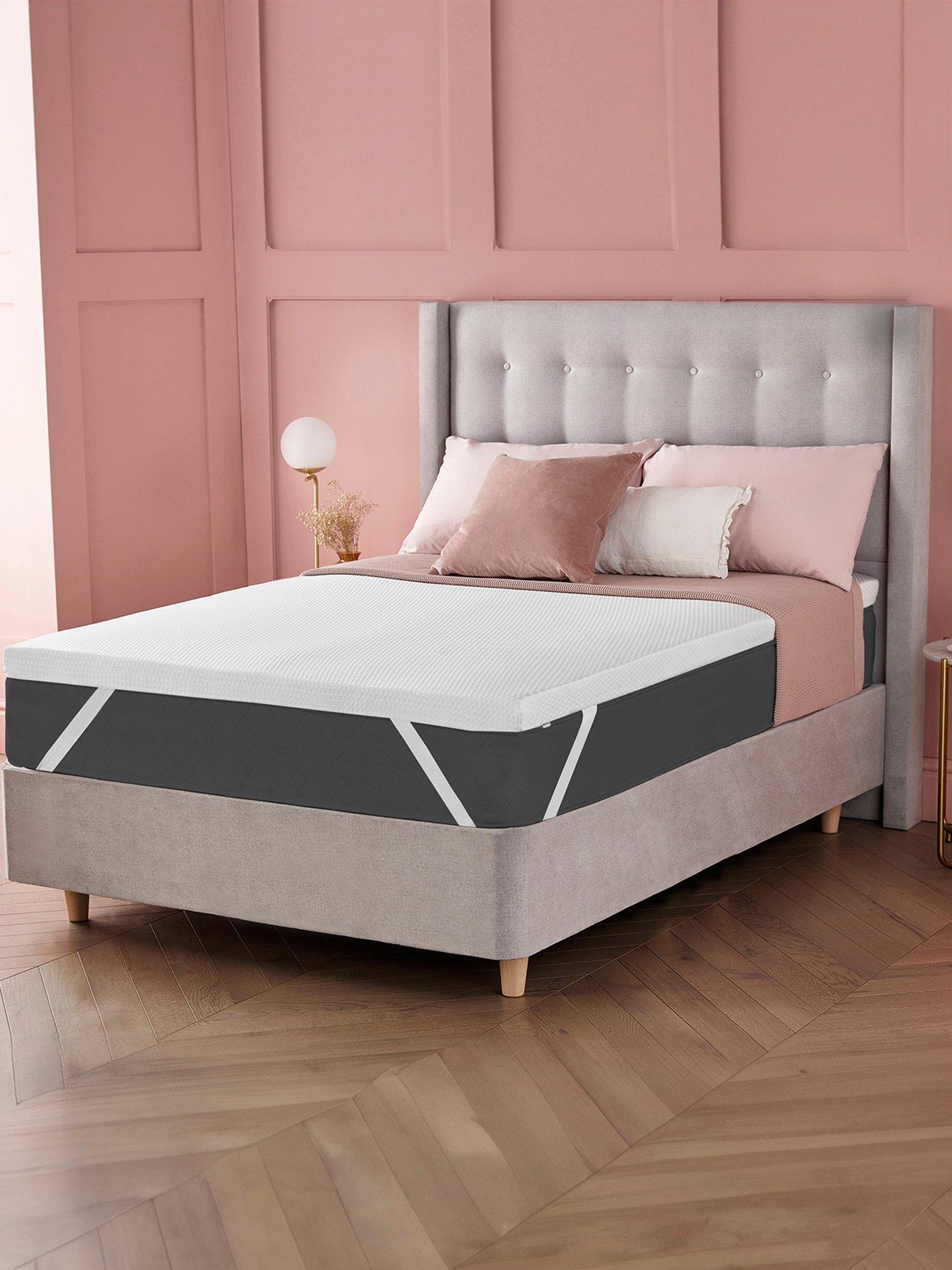 Image 1 of 5 of Silentnight Luxury Impress 7&nbsp;cm Memory Foam Mattress Topper