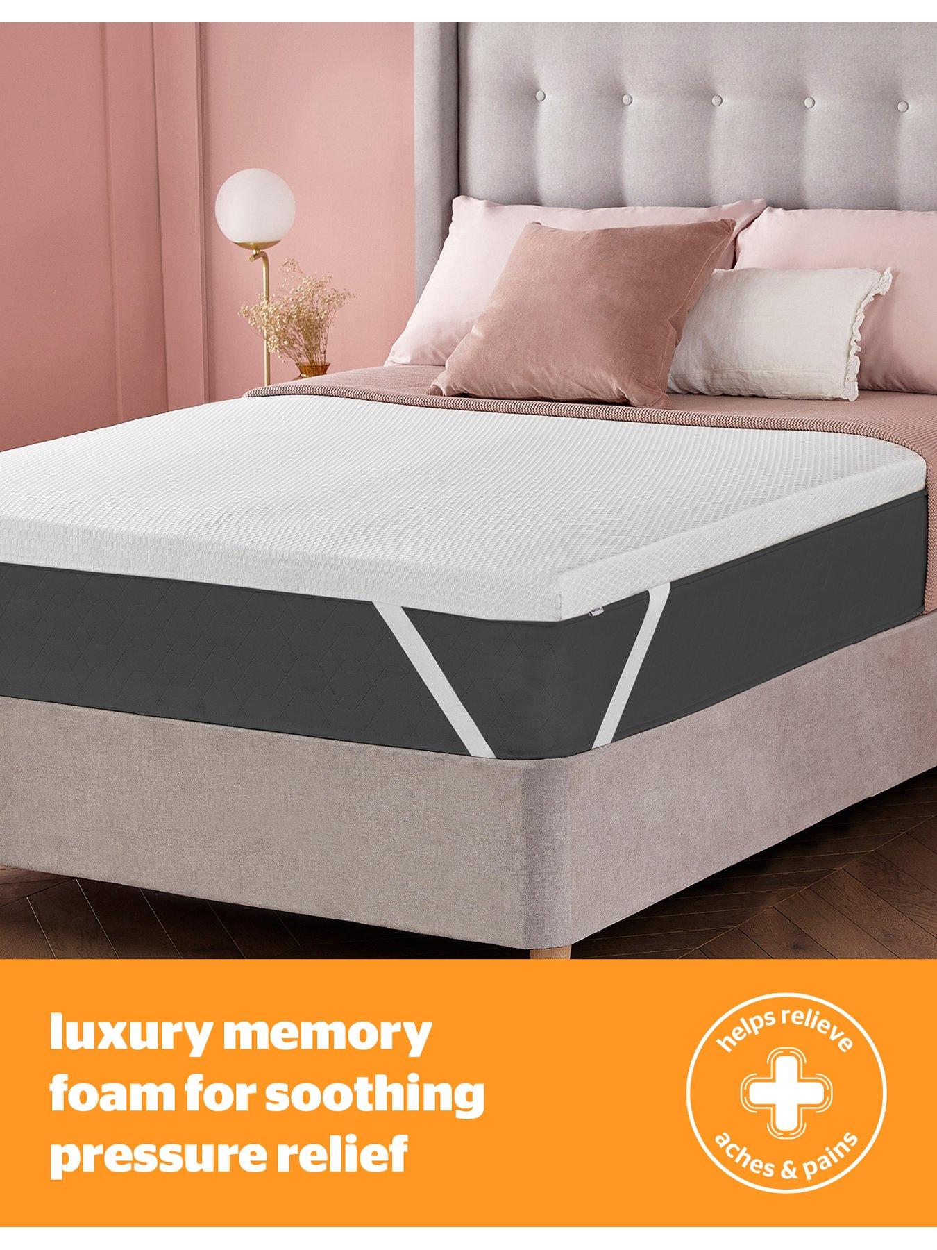 Image 2 of 5 of Silentnight Luxury Impress 7&nbsp;cm Memory Foam Mattress Topper