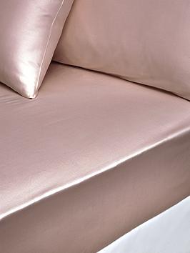Product photograph of Very Home Luxury 400 Thread Count Soft Touch Sateen 28 Cm Fitted Sheet from very.co.uk