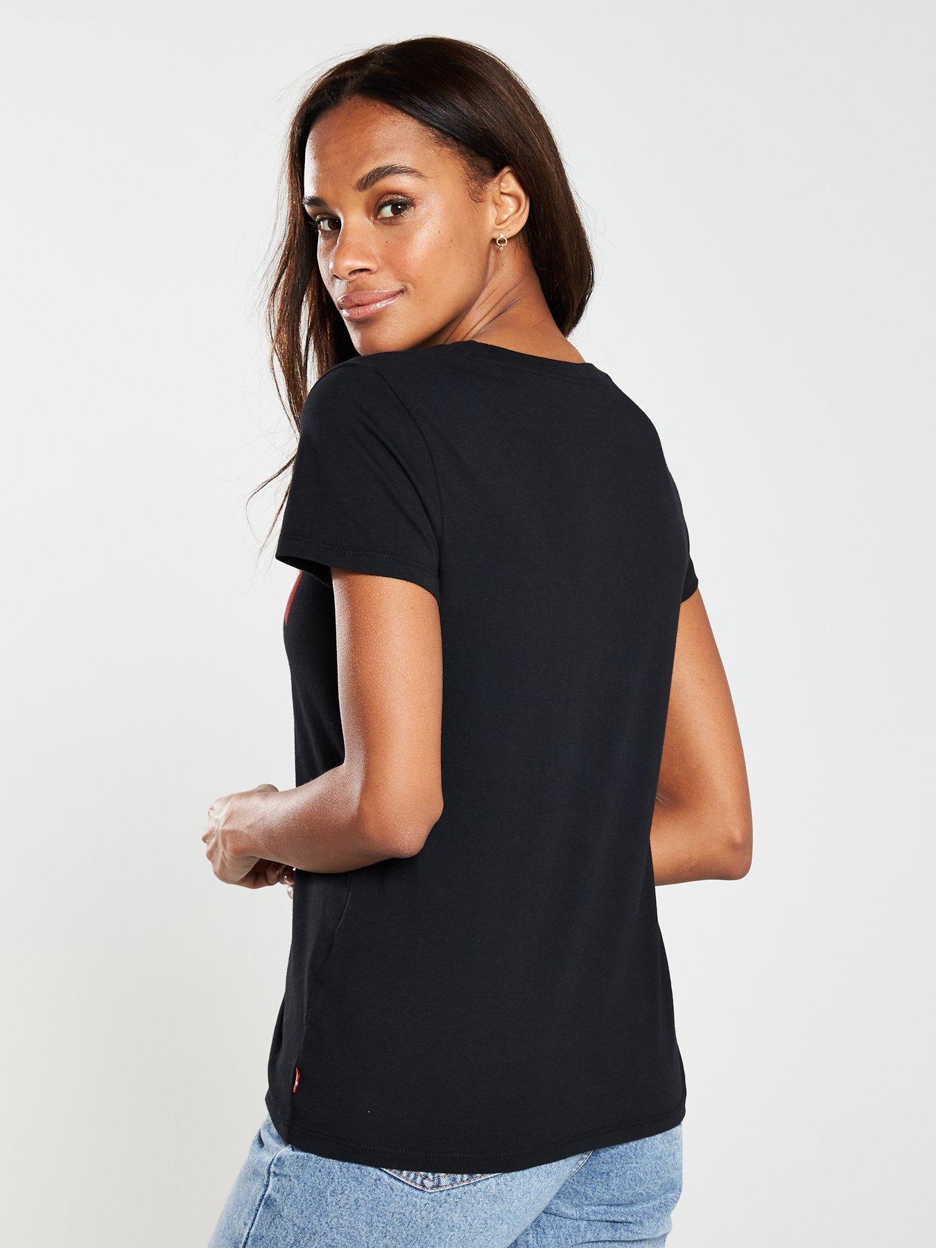 Levis black shop t shirt women