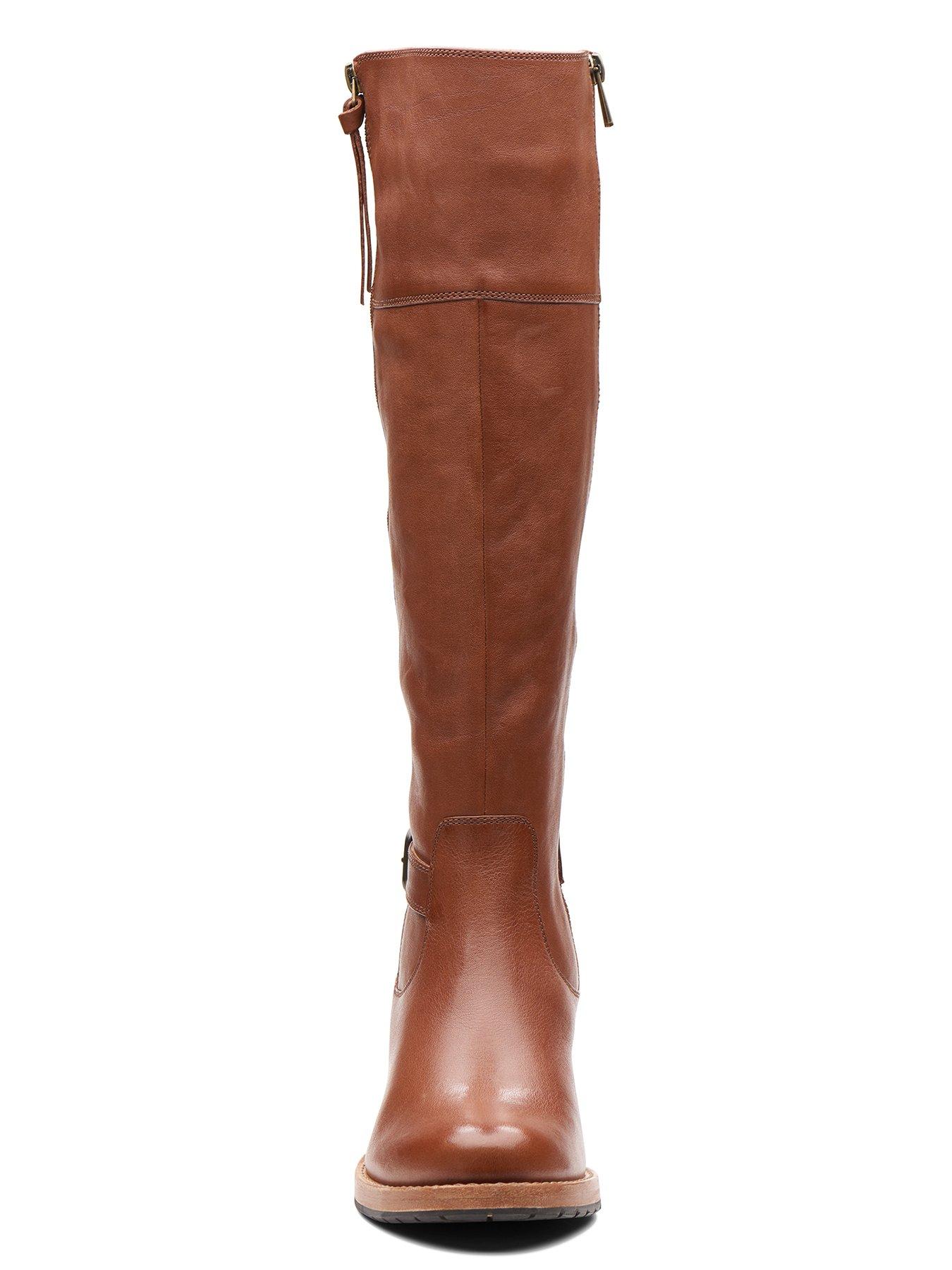 clarkdale sona boot tan