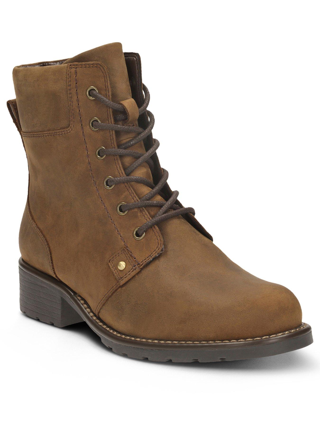 clarks brown lace up boots