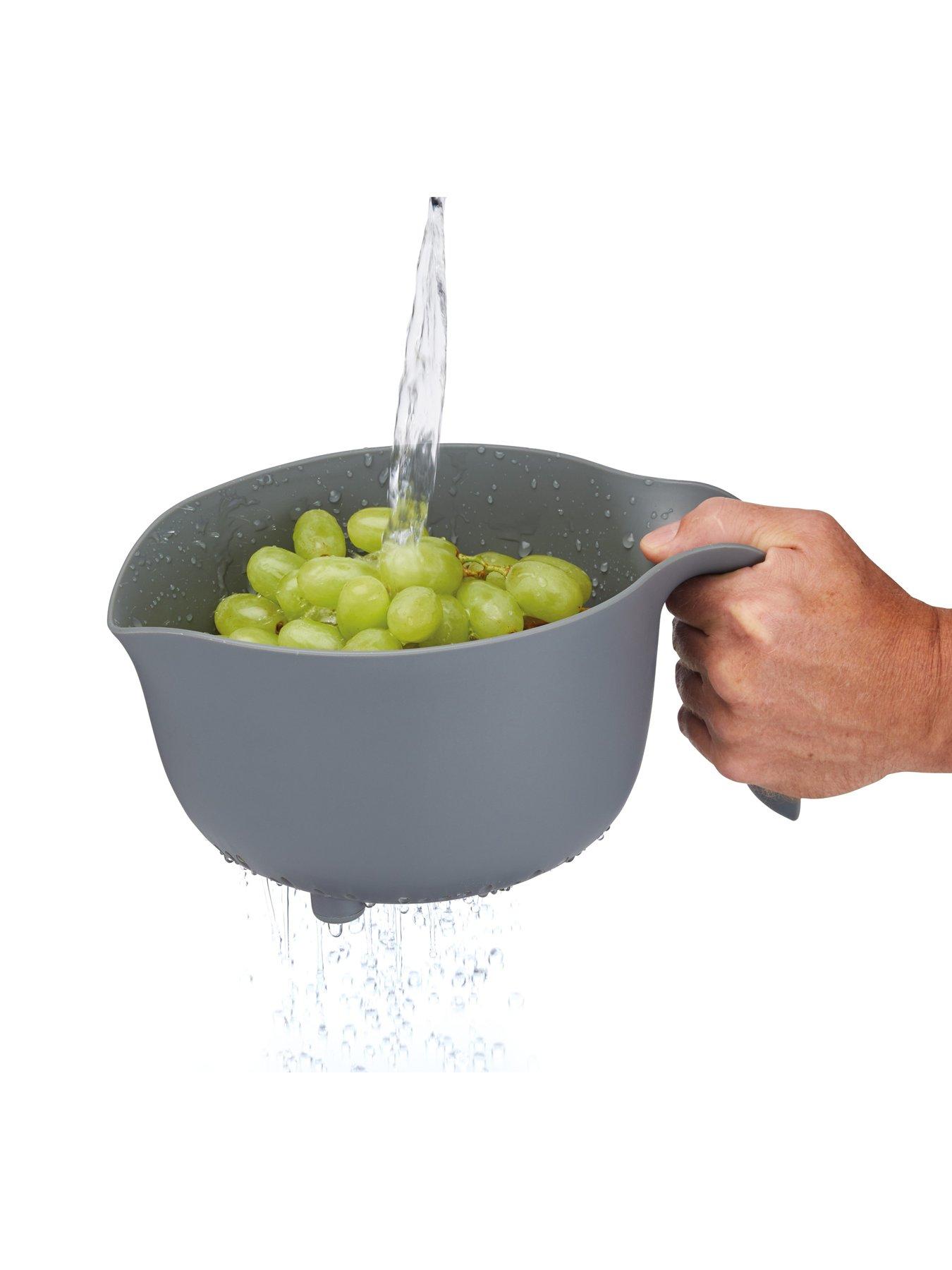 Image 2 of 6 of MasterClass Smart Space 4-Piece Stackable Mixing Bowl Set