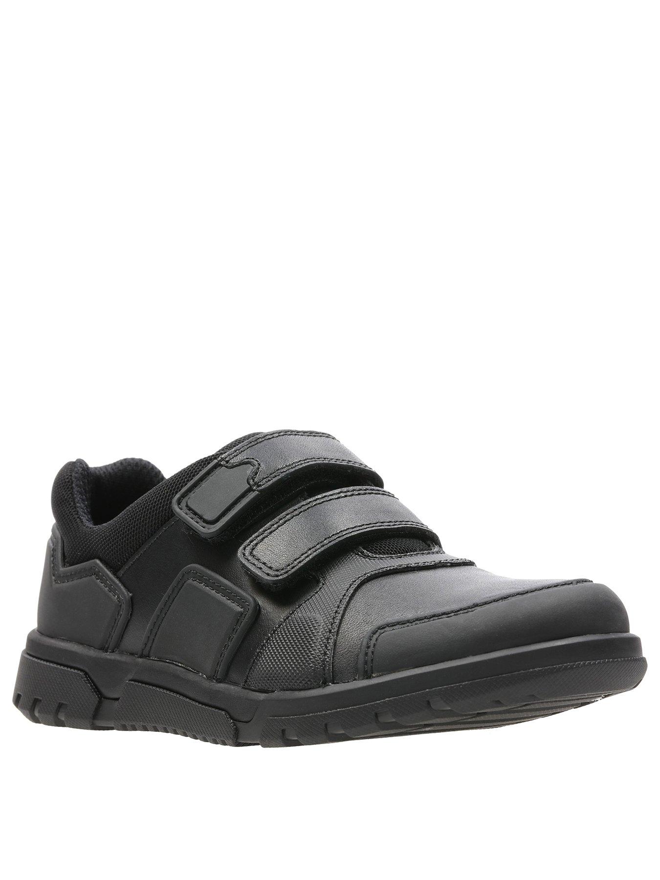 clarks black toddler shoes