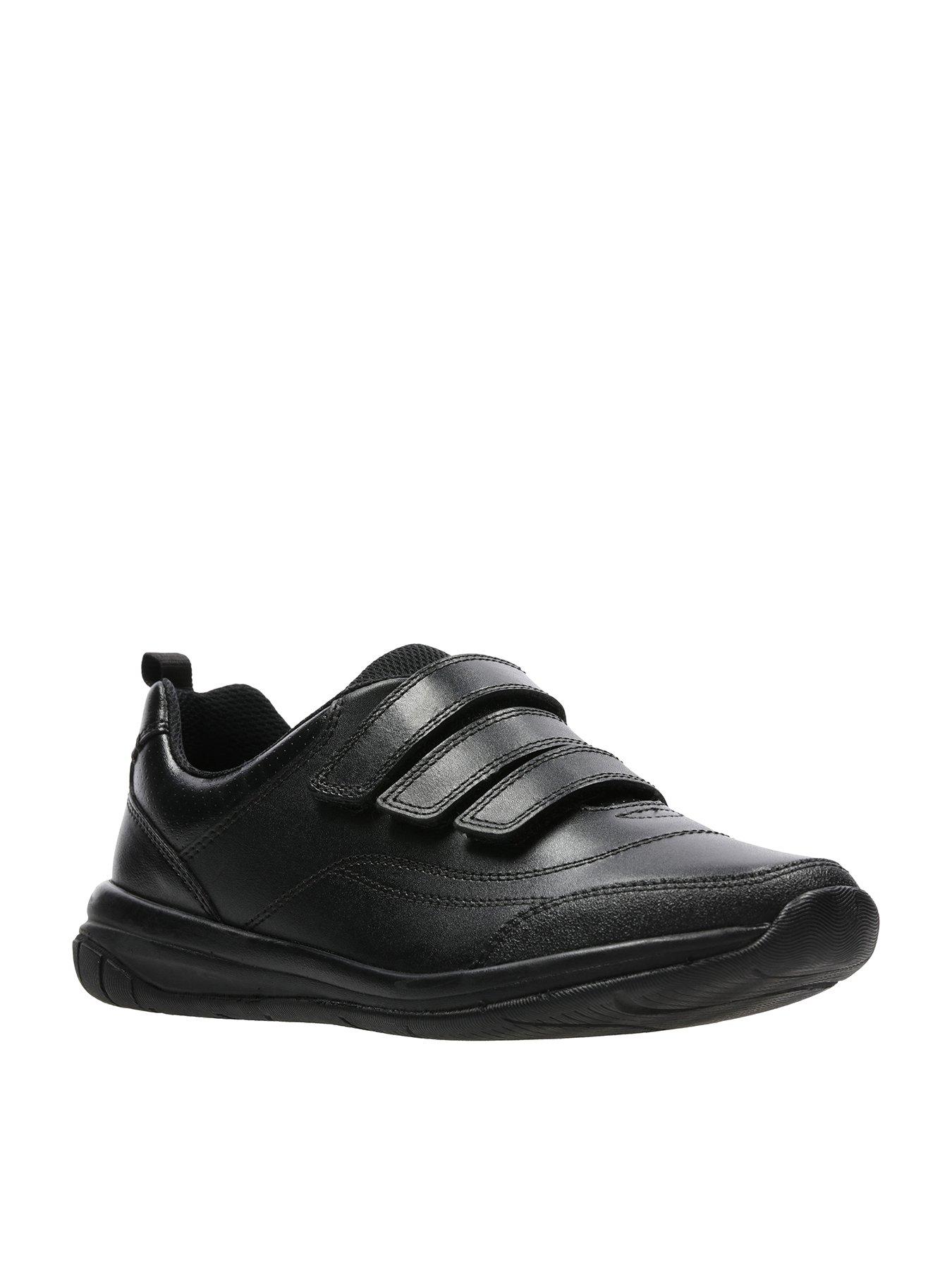 hula thrill clarks
