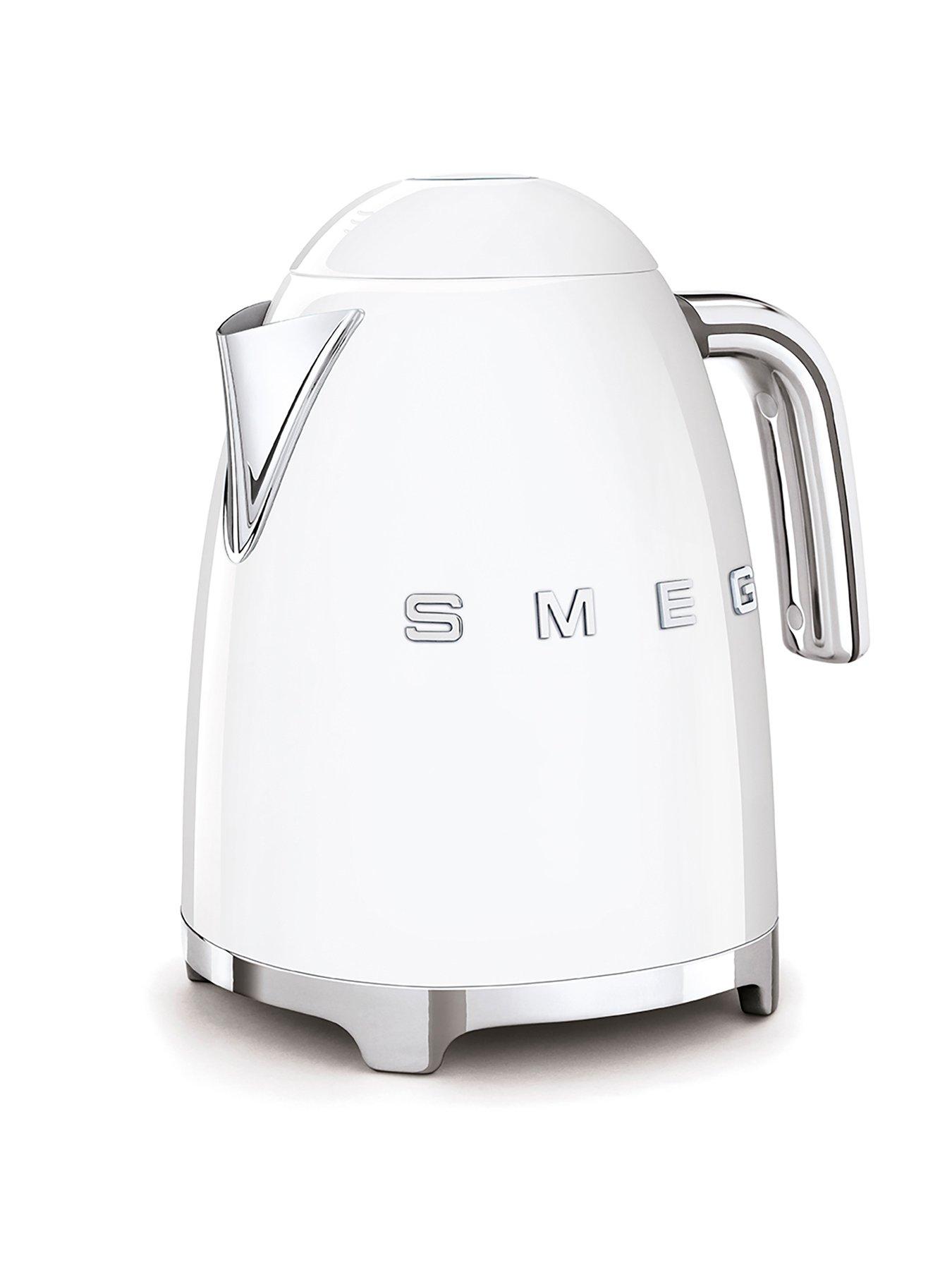 Image 2 of 6 of Smeg KLF03WHUK Kettle - White