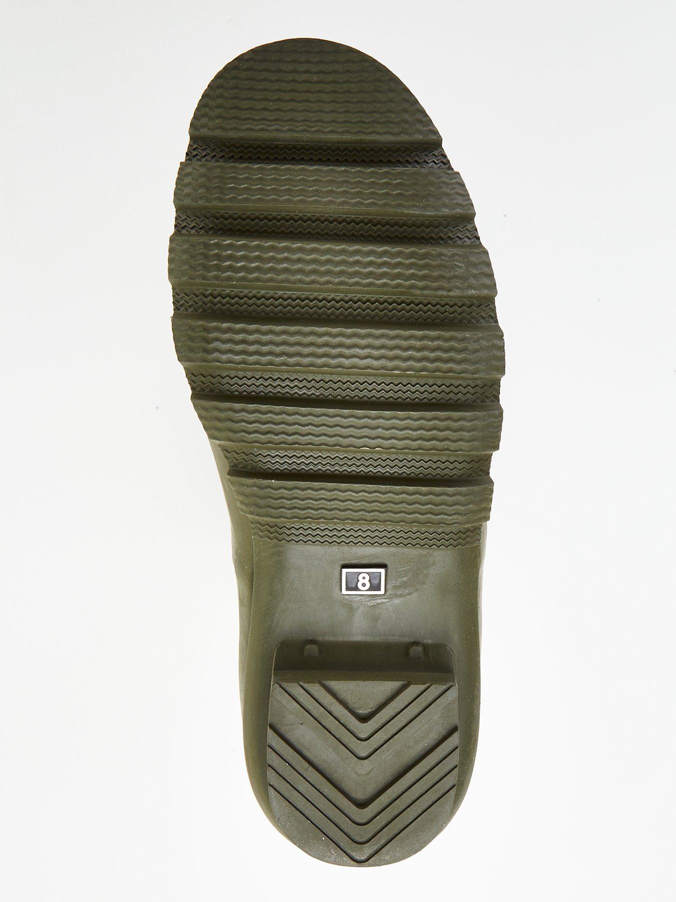 Image 4 of 5 of Barbour Bede Wellingtons - Olive