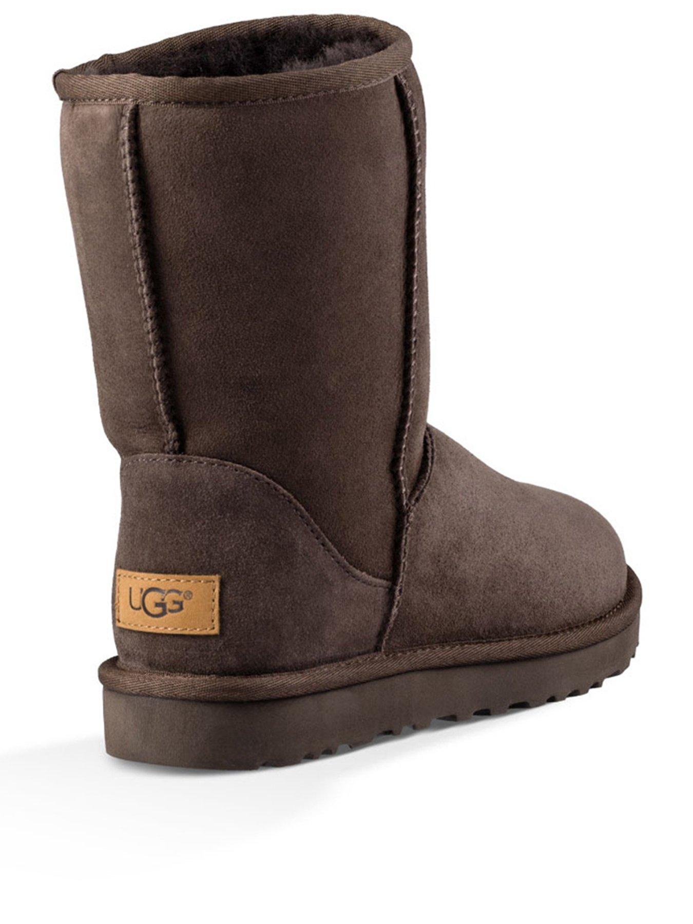 short brown uggs