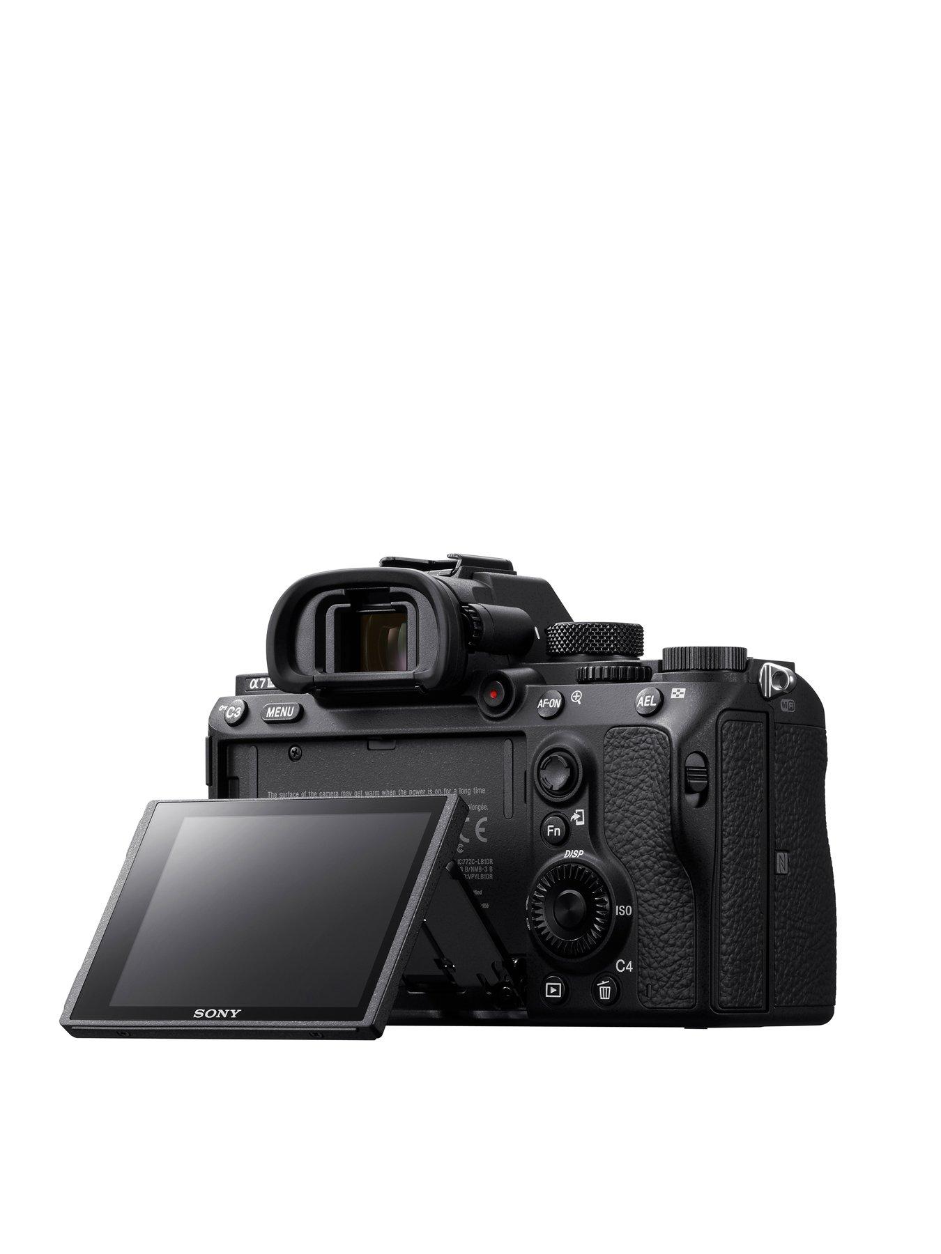 Image 3 of 7 of Sony a7 III Full-frame Mirrorless Camera (Body + 28-70mm&nbsp;Zoom Lens)
