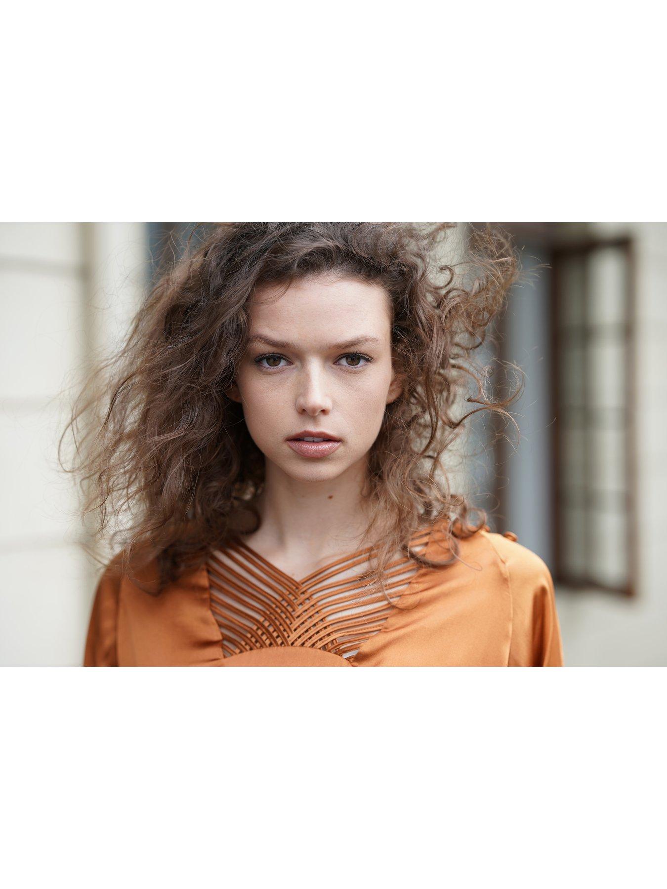 Image 7 of 7 of Sony a7 III Full-frame Mirrorless Camera (Body + 28-70mm&nbsp;Zoom Lens)