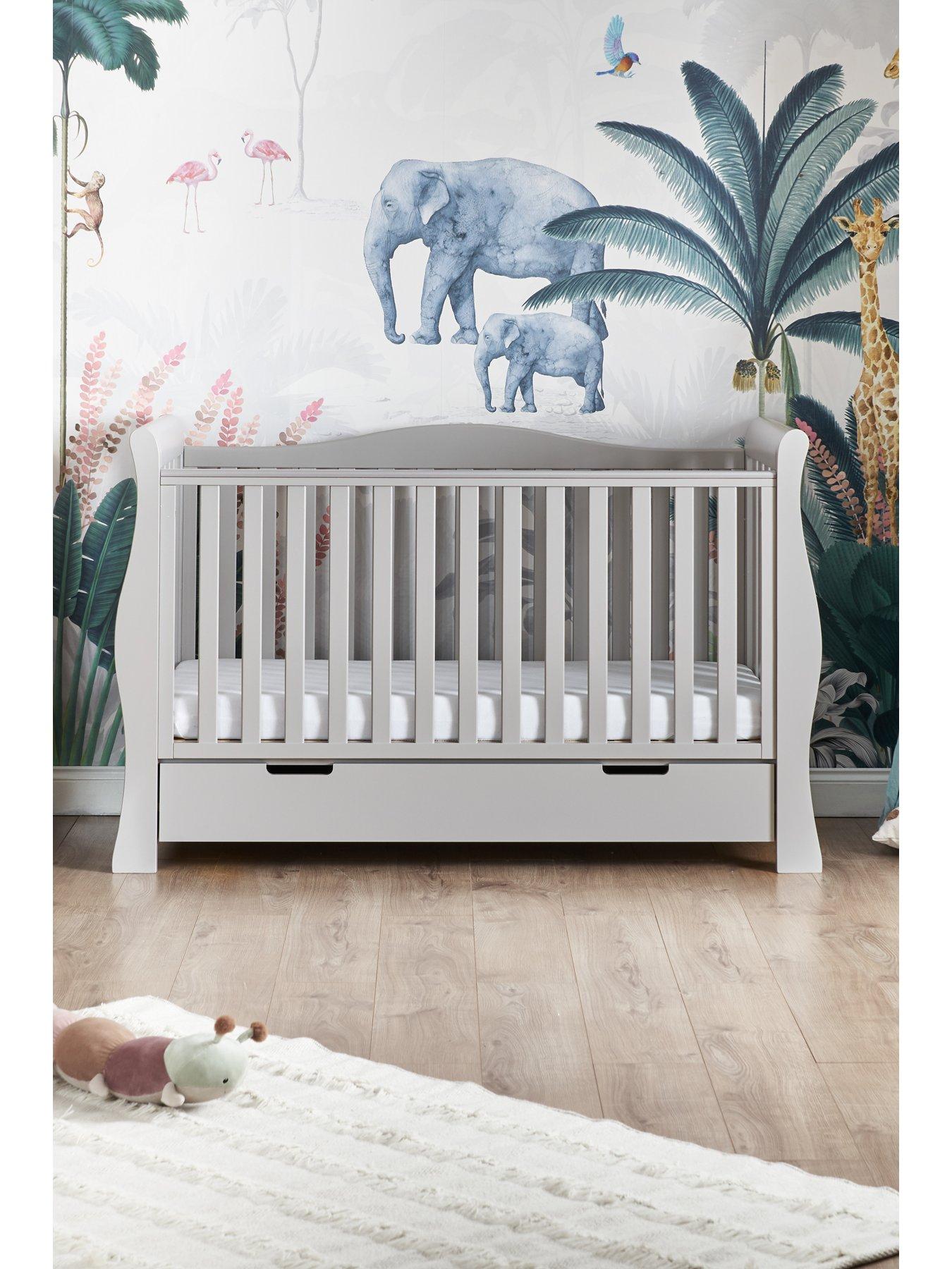 Obaby Stamford Luxe Sleigh Cot Bed