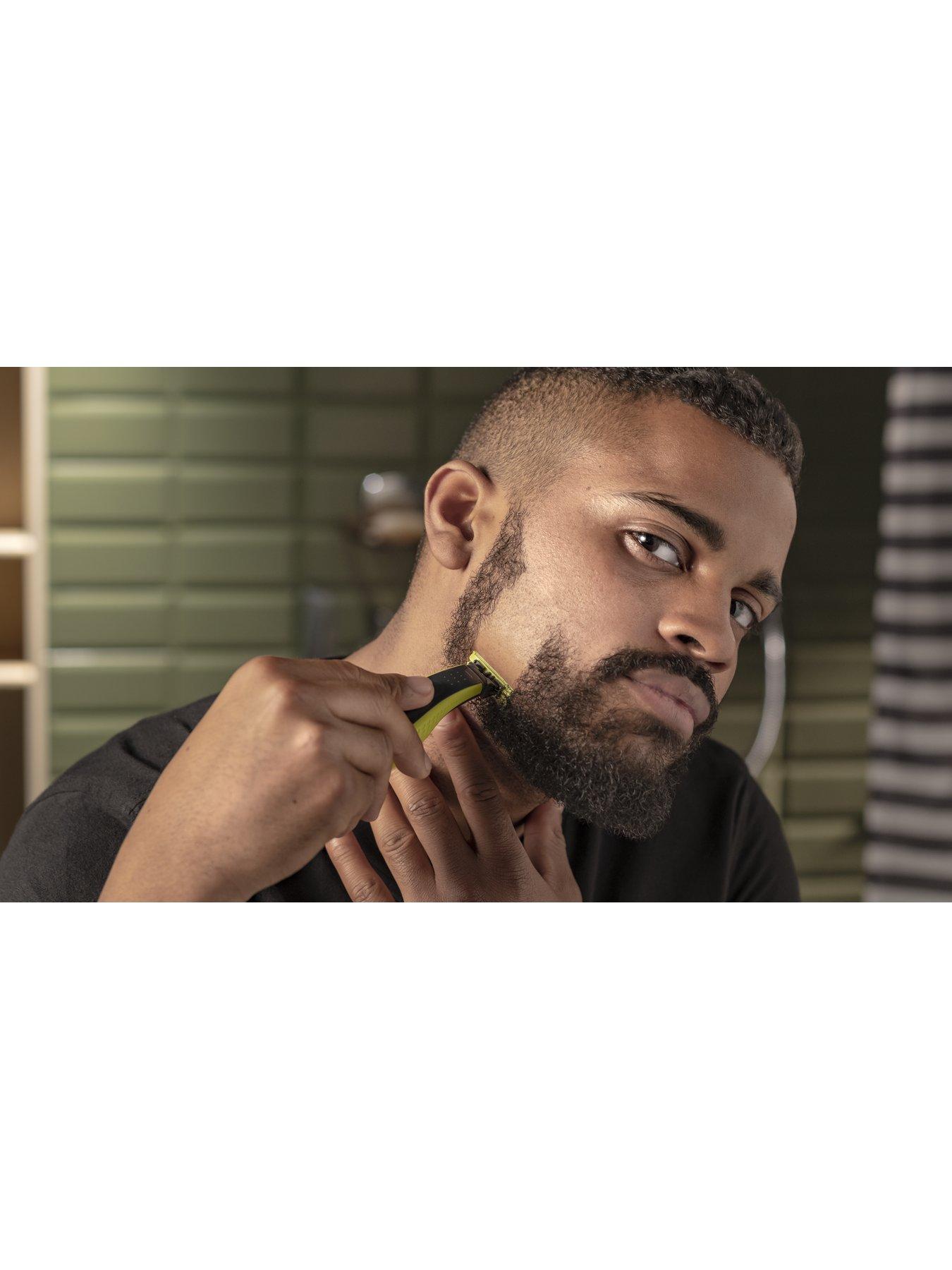 Кратос викинг. Уэсли снайпс блэйд. Philips oneblade face body. Блейд фигурка. Philips oneblade face body.