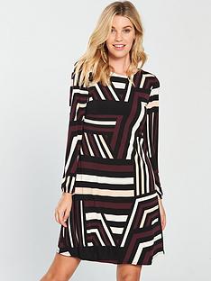 Wallis Dresses