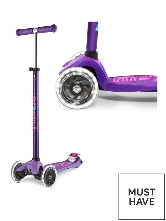 front image of micro-scooter-maxi-deluxe-led-purple-scooter