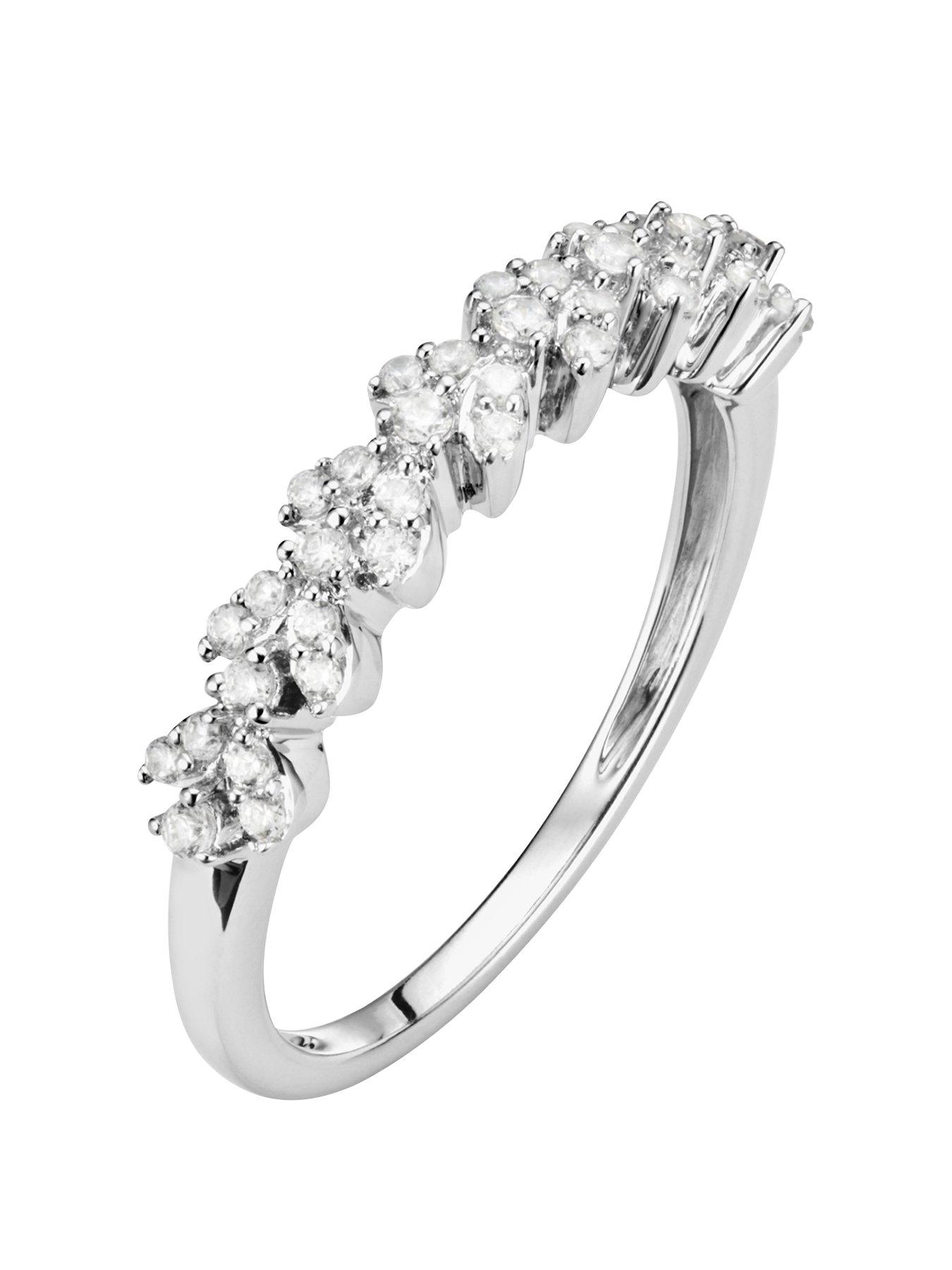 Love Diamond 9Ct White Gold 22 Point Diamond Wreath Ring review