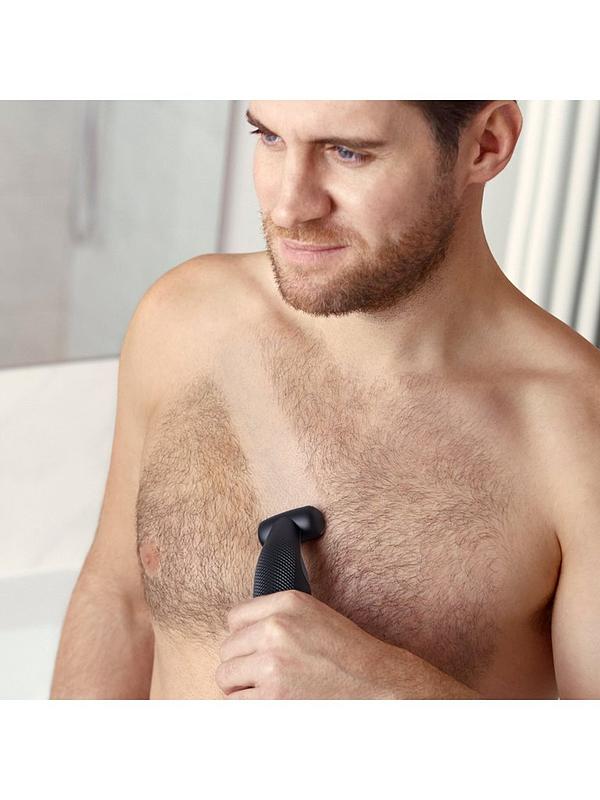Image 4 of 5 of Philips Series 3000 Showerproof Body Groomer with Skin Comfort System - BG3010/13