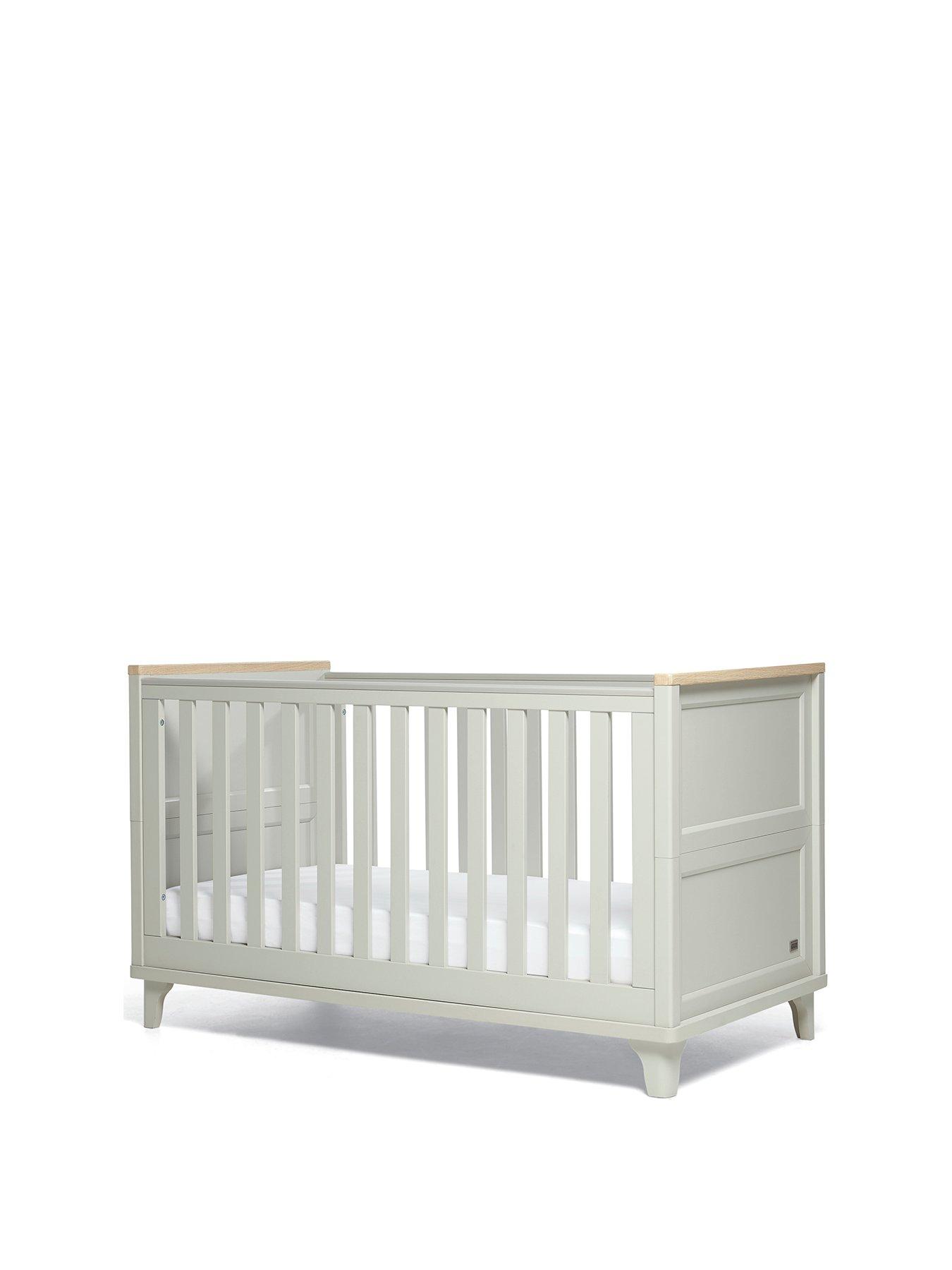 mamas and papas white cot bed