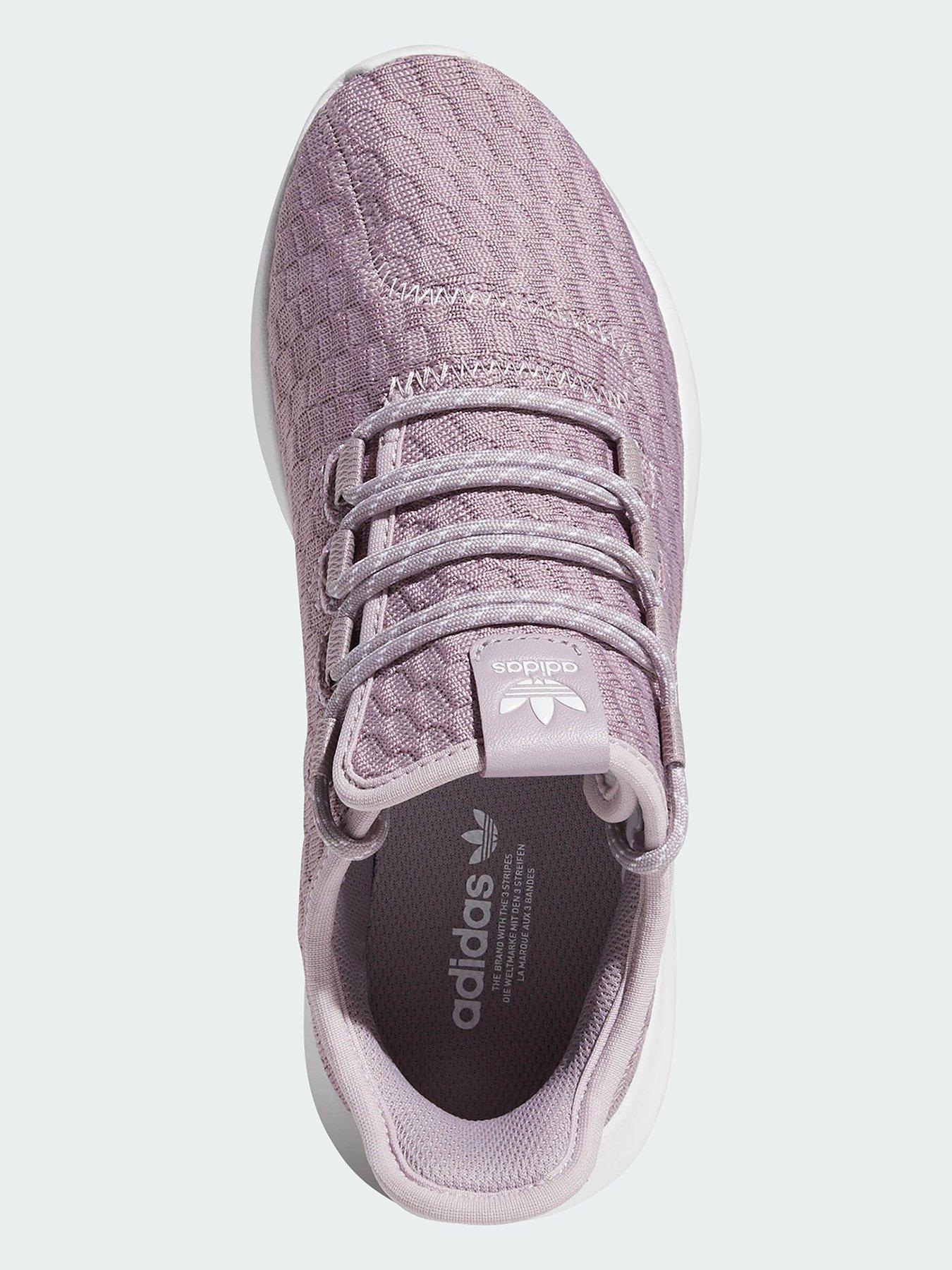 places to buy yeezys near me