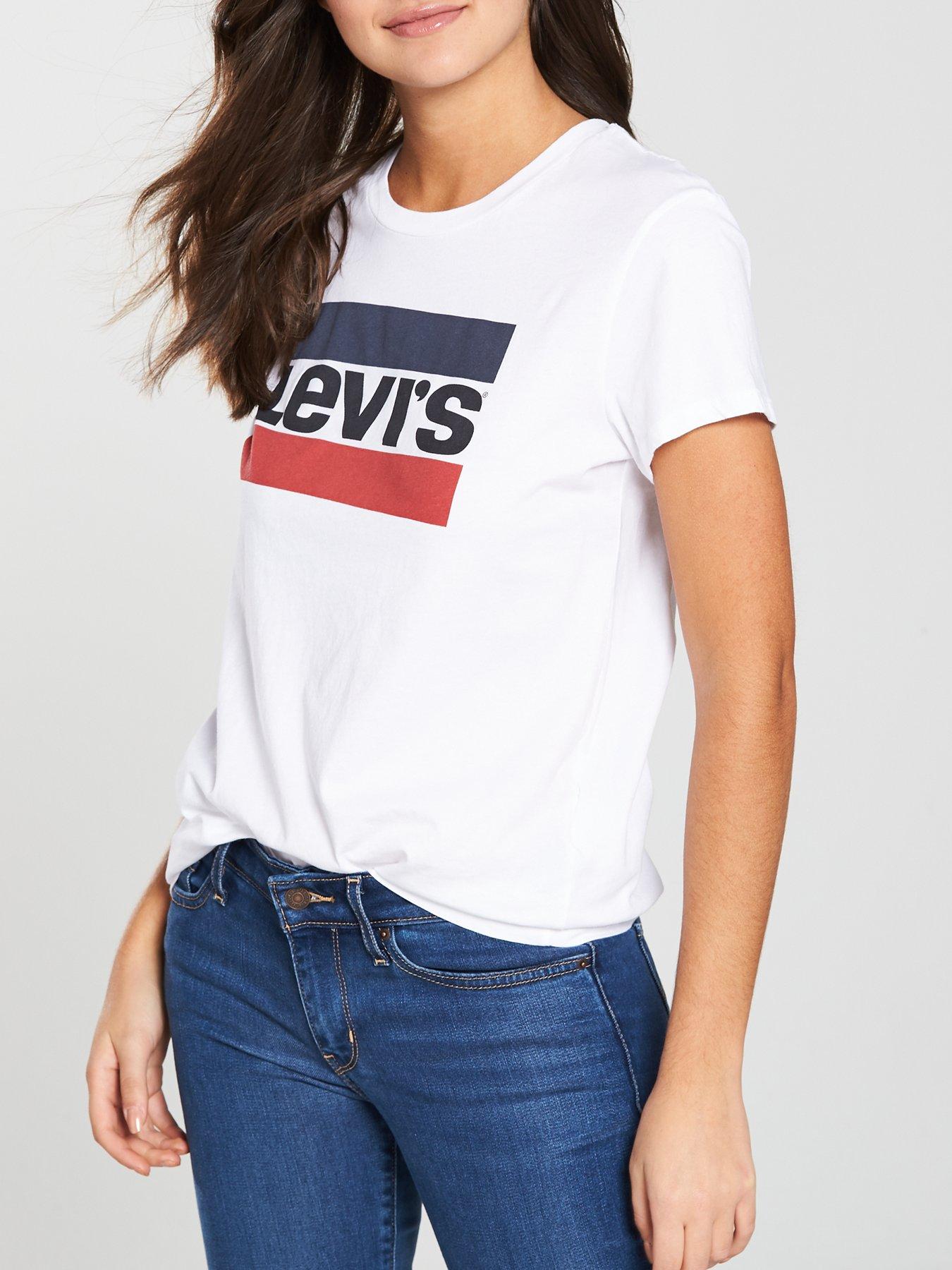 Levis logo clearance top