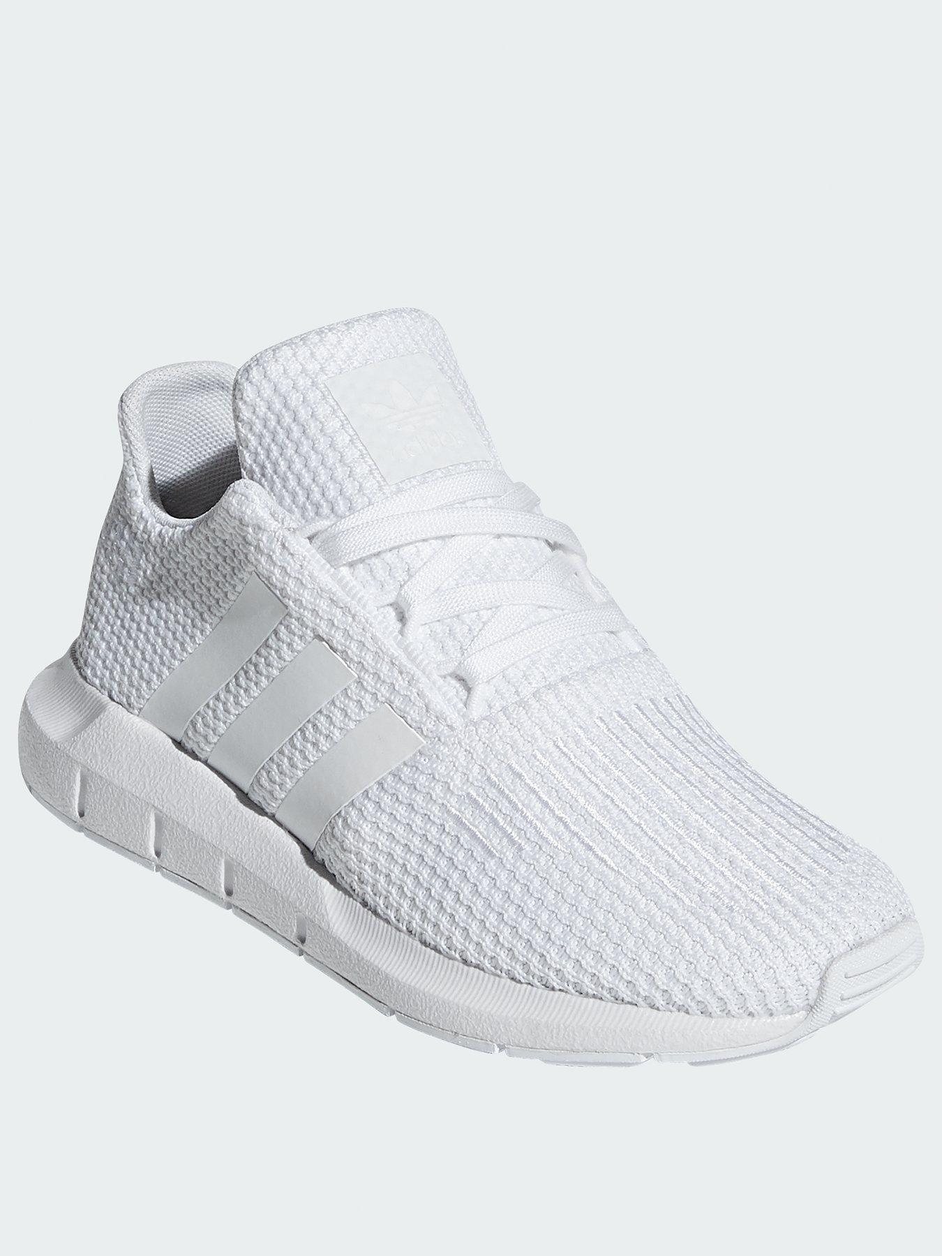 adidas swift run white junior