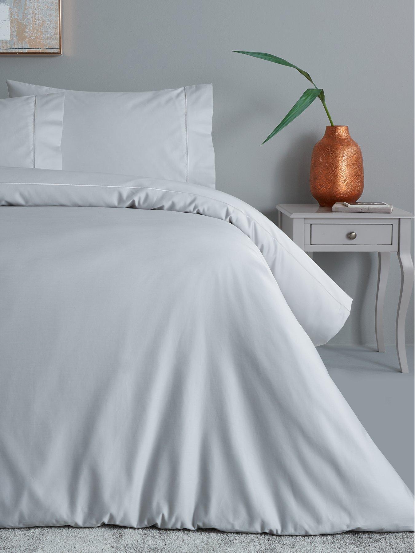 Hotel Collection Luxury 1000 Thread Count Soft Touch Sateen Stitch Border Duvet Cover review