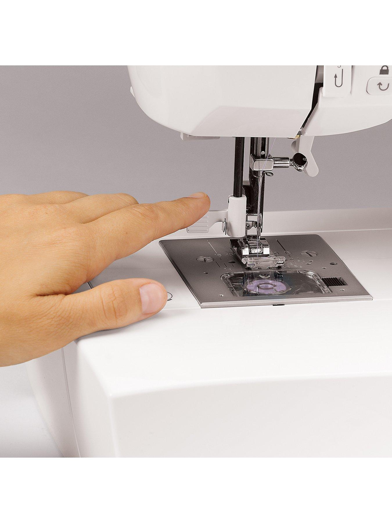 Singer 7285Q Patchwork Sewing Machine Very