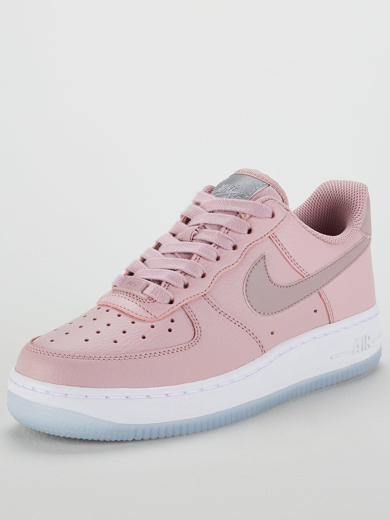 nike air force 1 07 essential rosa