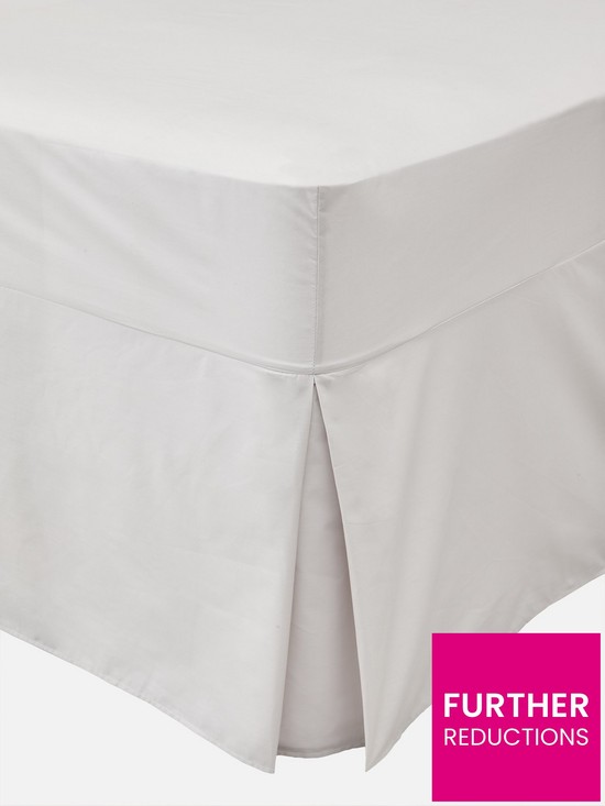 front image of very-home-non-iron-180-thread-count-box-pleat-valance