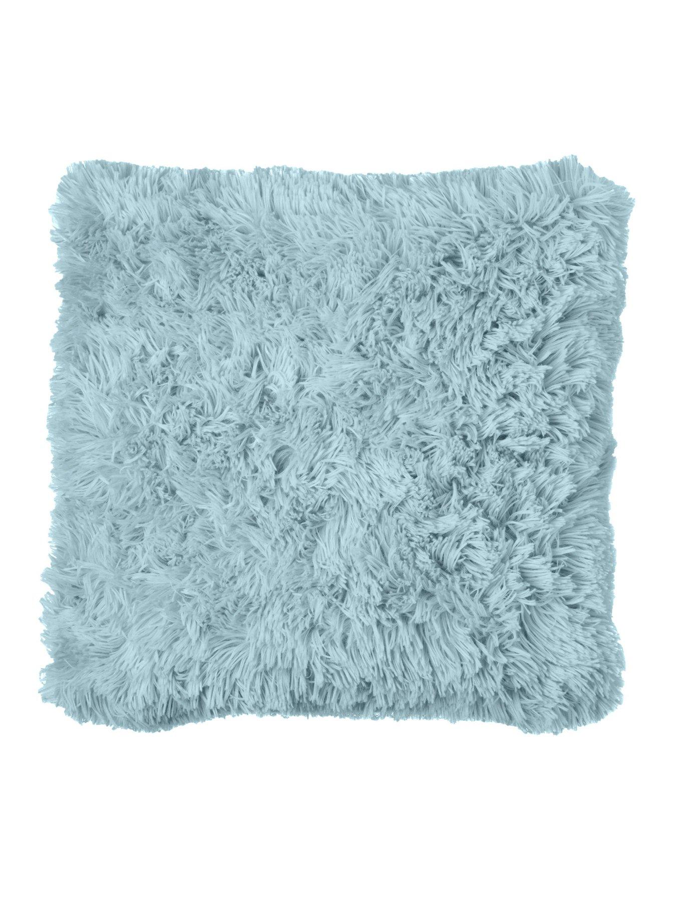 Catherine Lansfield Cuddly Cushion