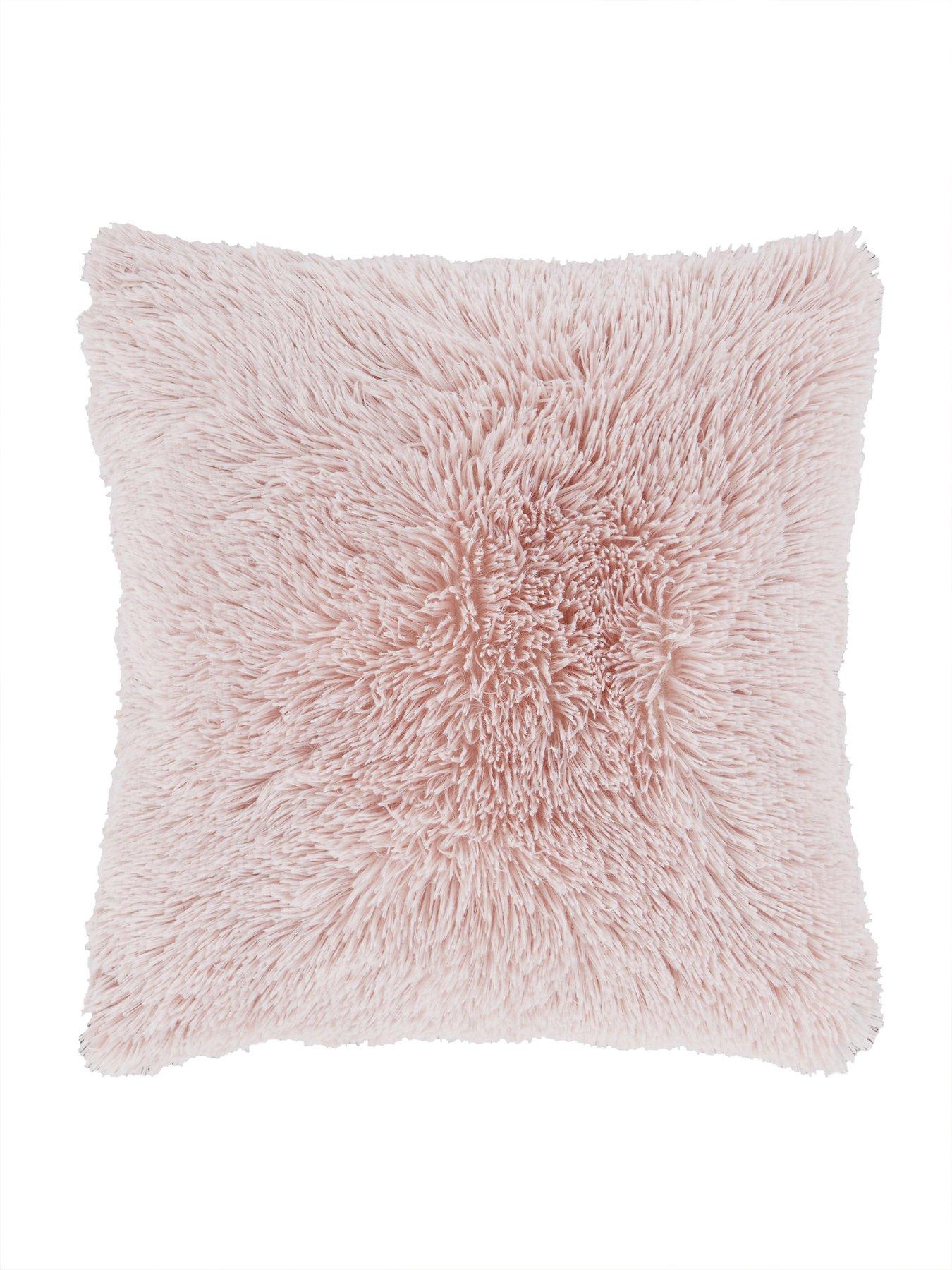 Catherine Lansfield Cuddly Cushion
