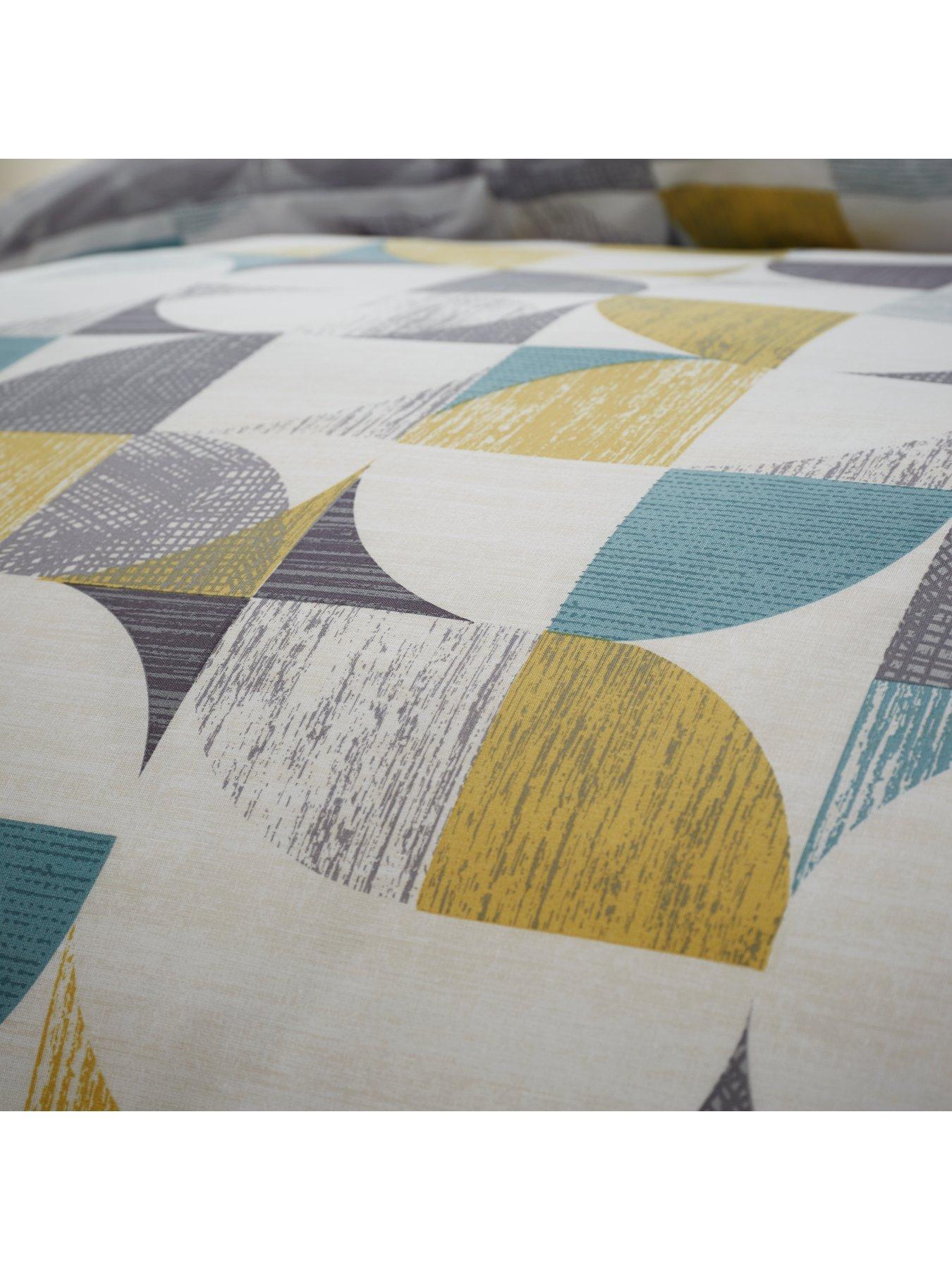 Image 4 of 7 of Catherine Lansfield Retro Circles Duvet Cover Set - Teal Ochre