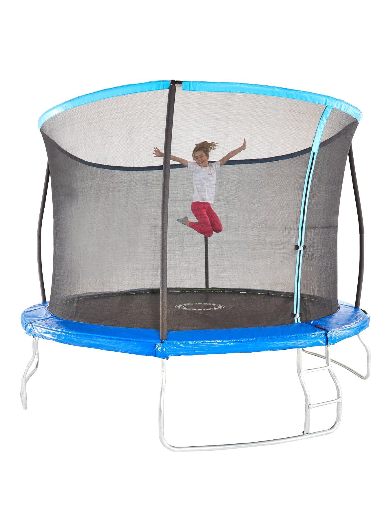 14ft Trampoline With Enclosure