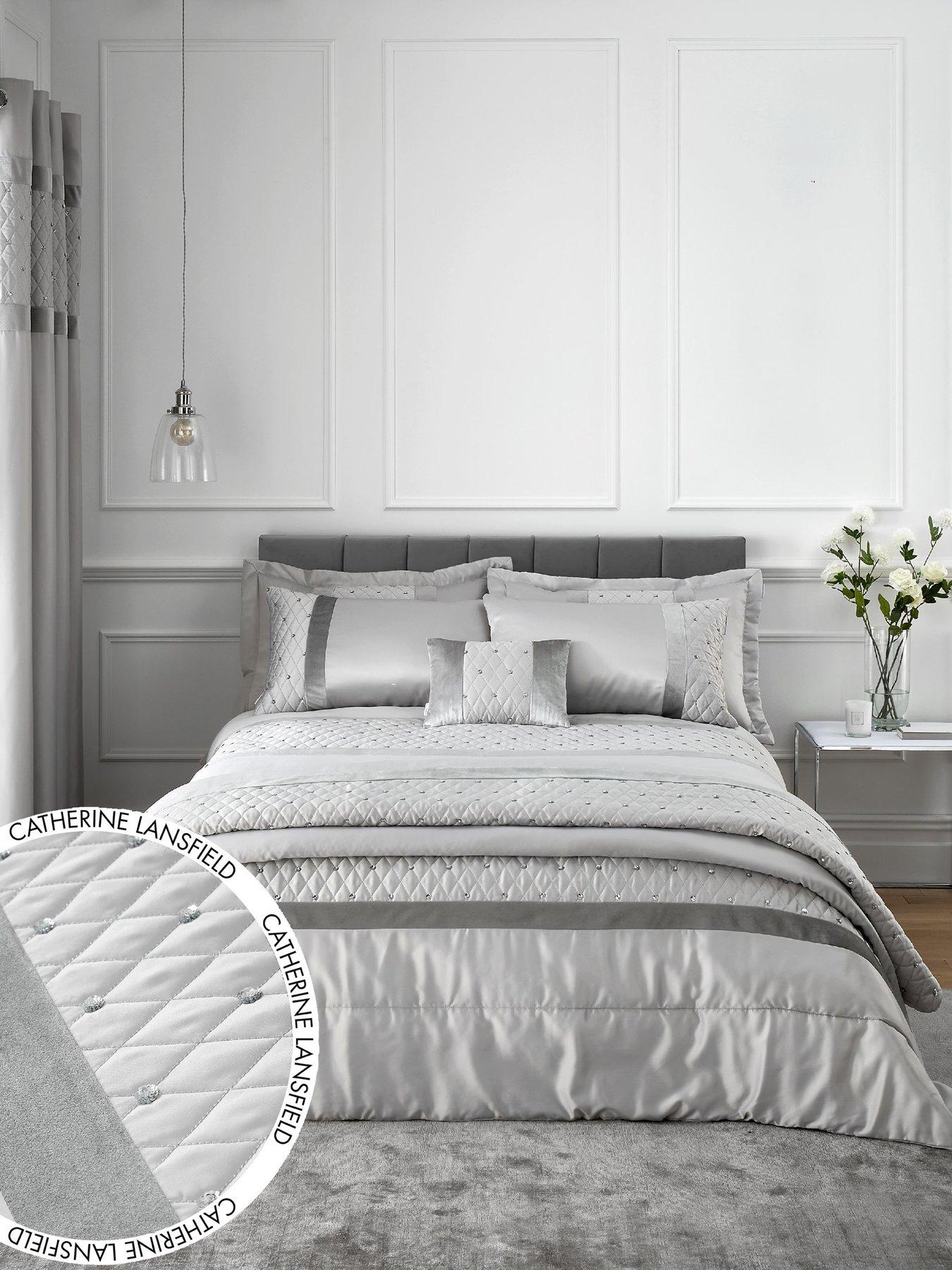 Image 4 of 6 of Catherine Lansfield Sequin Cluster Duvet Cover Set - Silver Grey