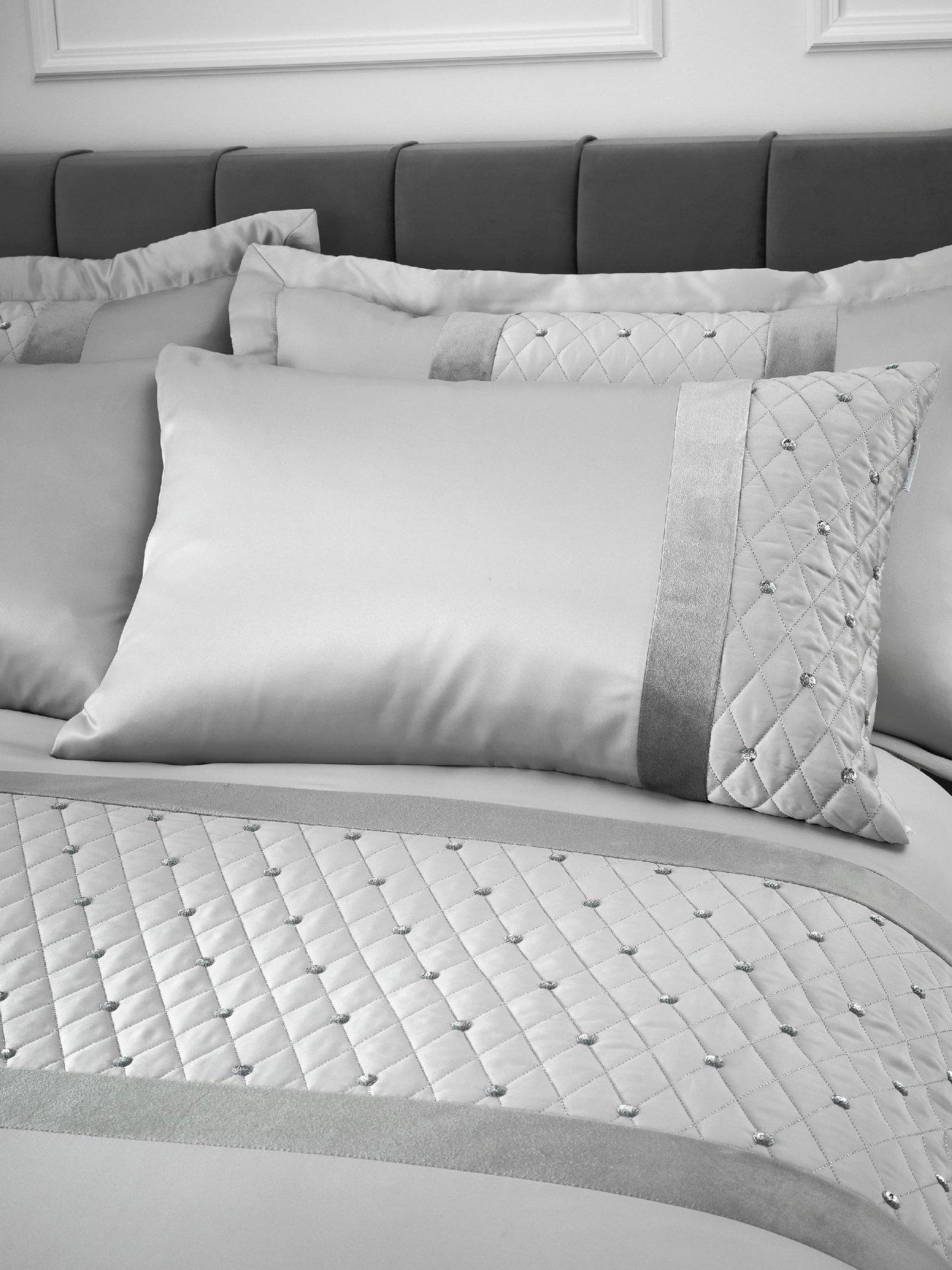 Image 6 of 6 of Catherine Lansfield Sequin Cluster Duvet Cover Set - Silver Grey