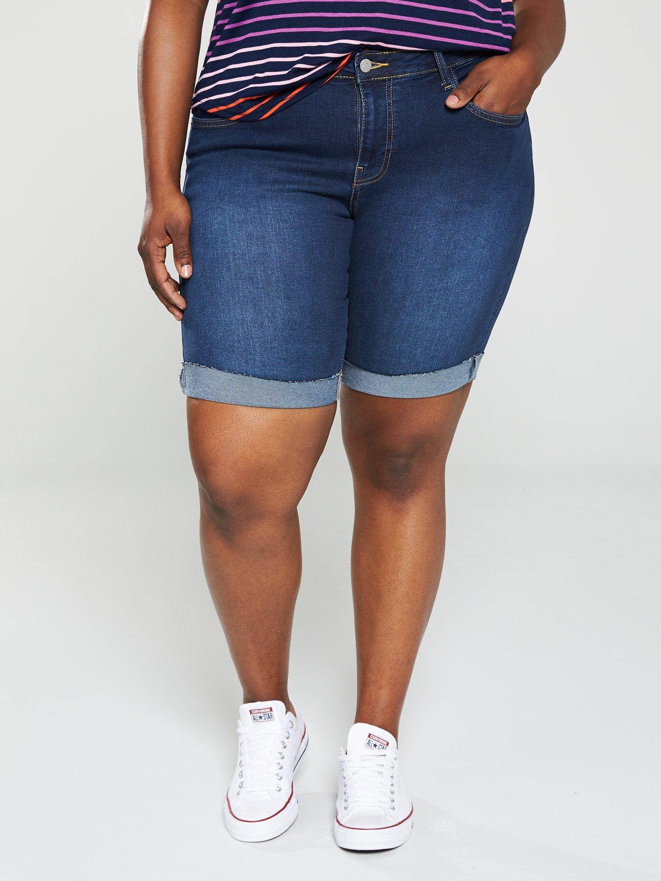 curve denim shorts