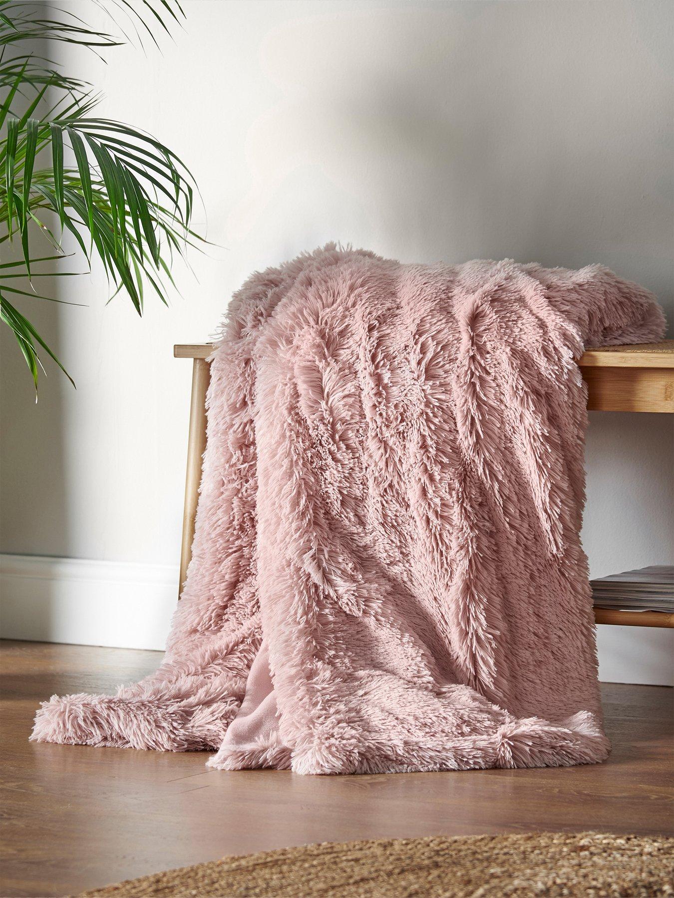 Catherine Lansfield Cuddly Throw