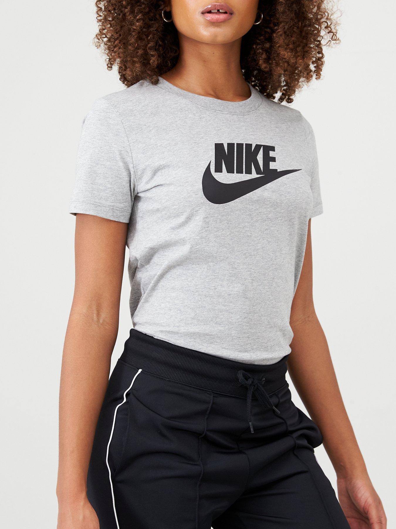 black nike gym top womens