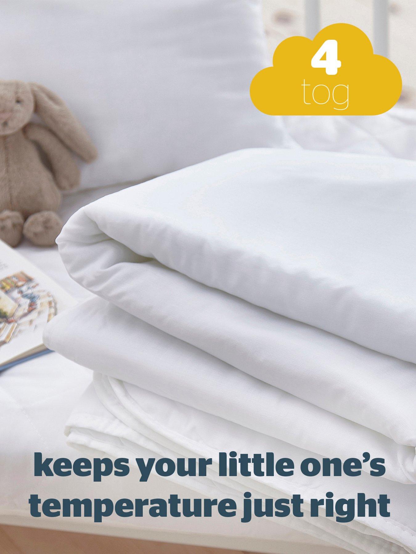 Cot duvet outlet and pillow