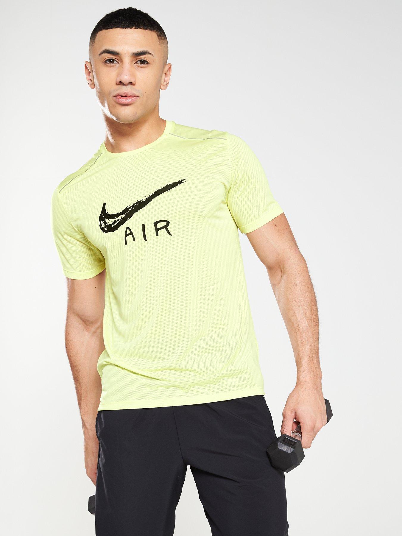 Nike Miler Cool Graphic Running T-Shirt review