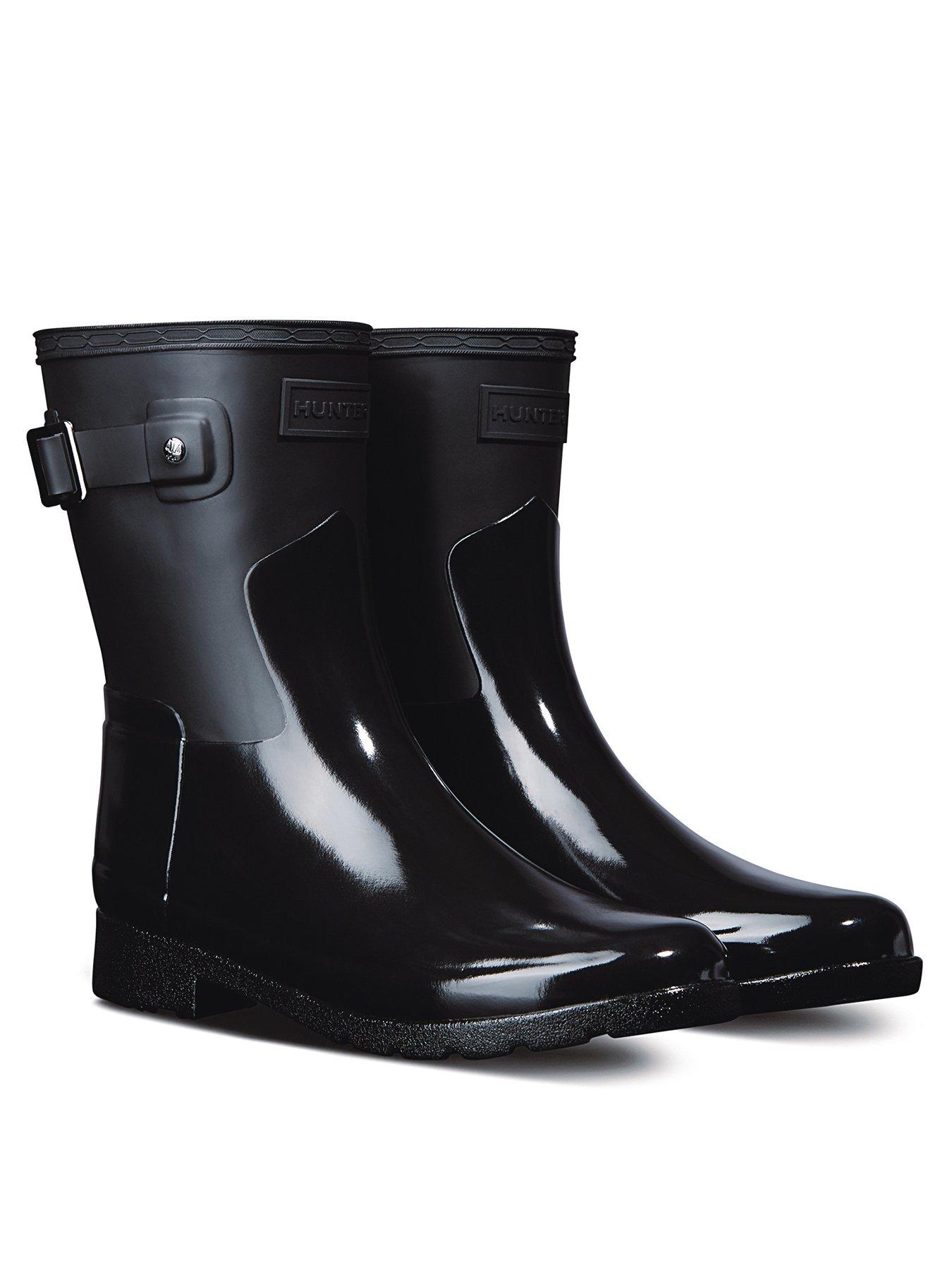 short gloss hunter boots