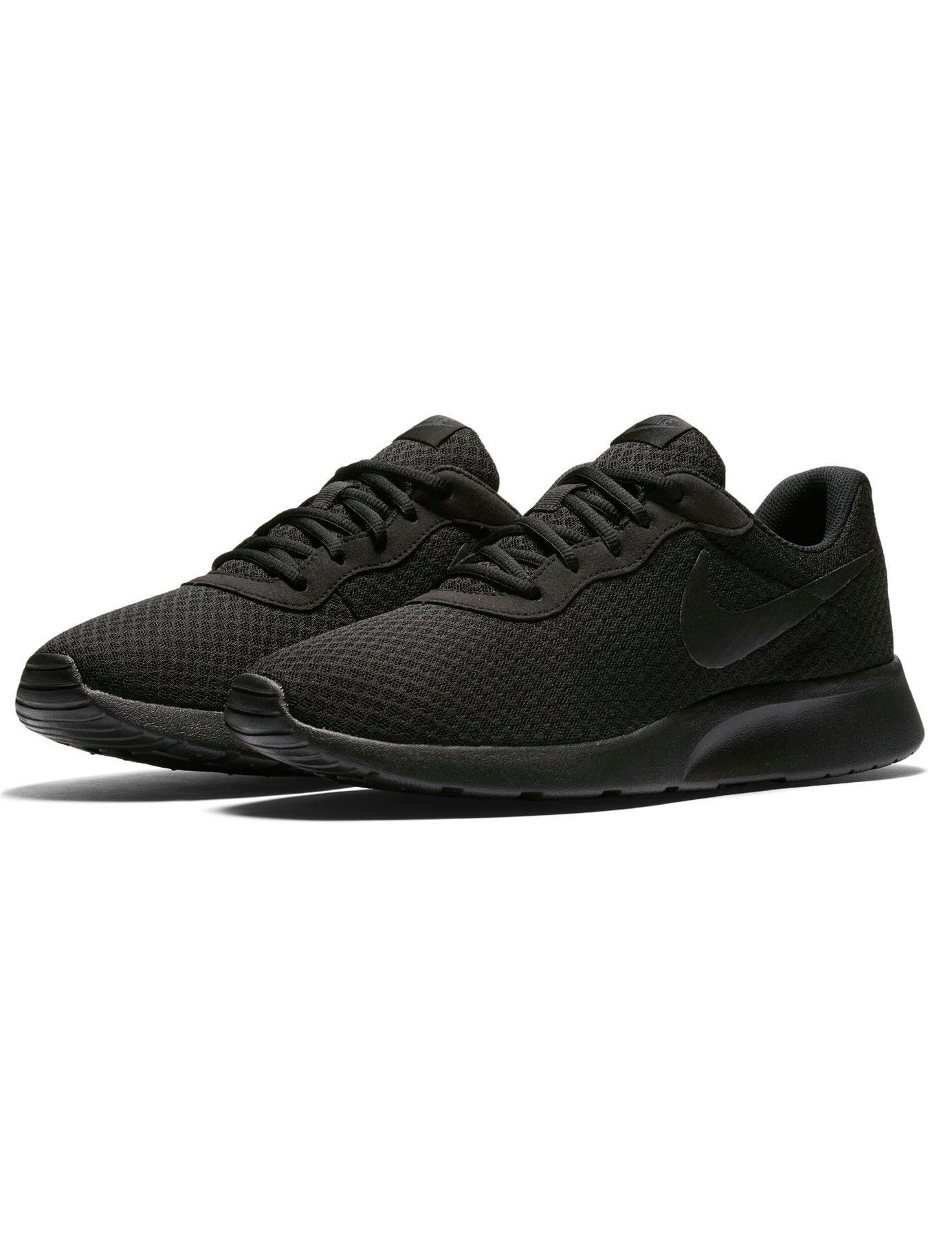 black nike tanjun trainers womens