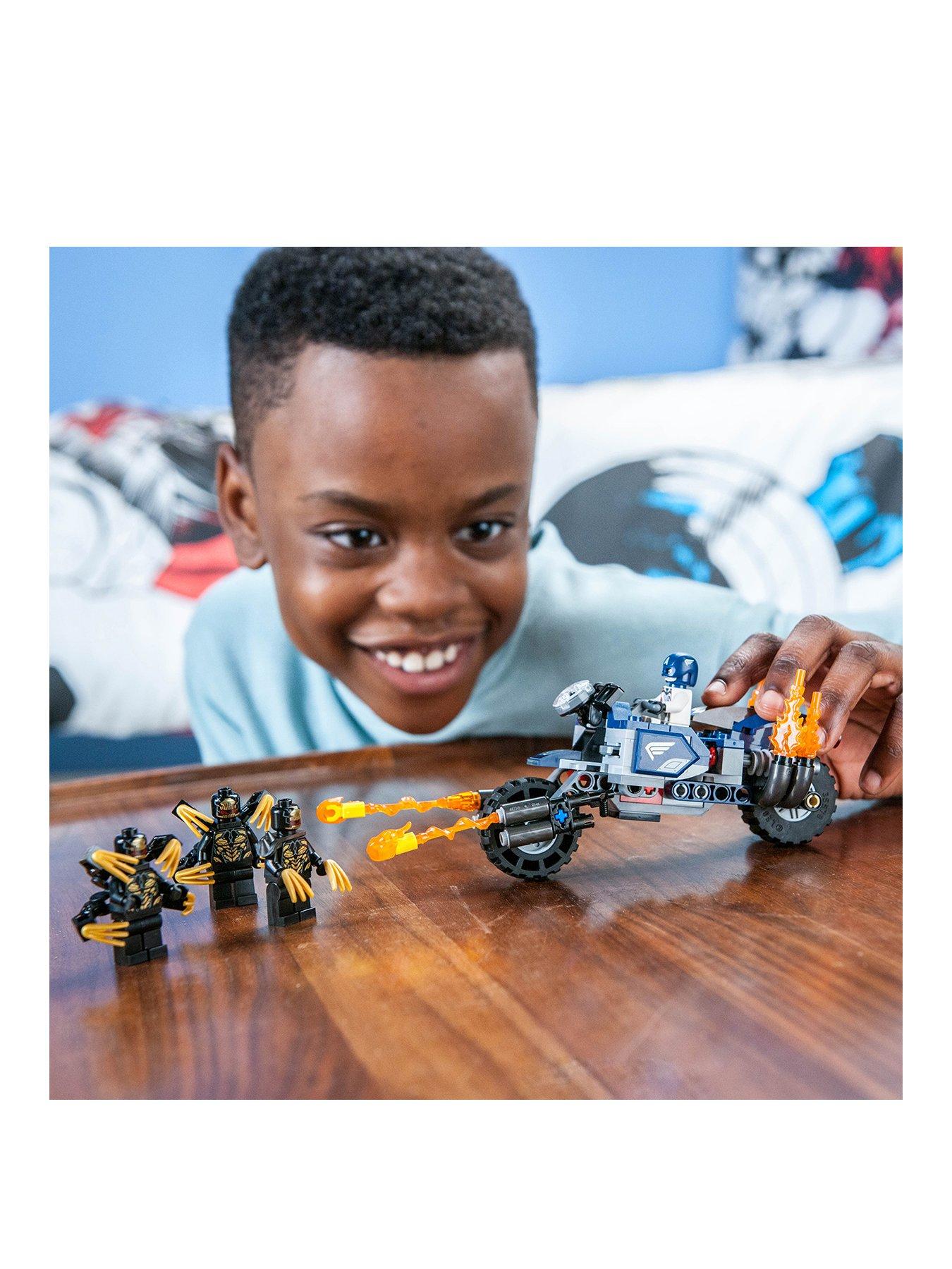 lego avengers outrider attack