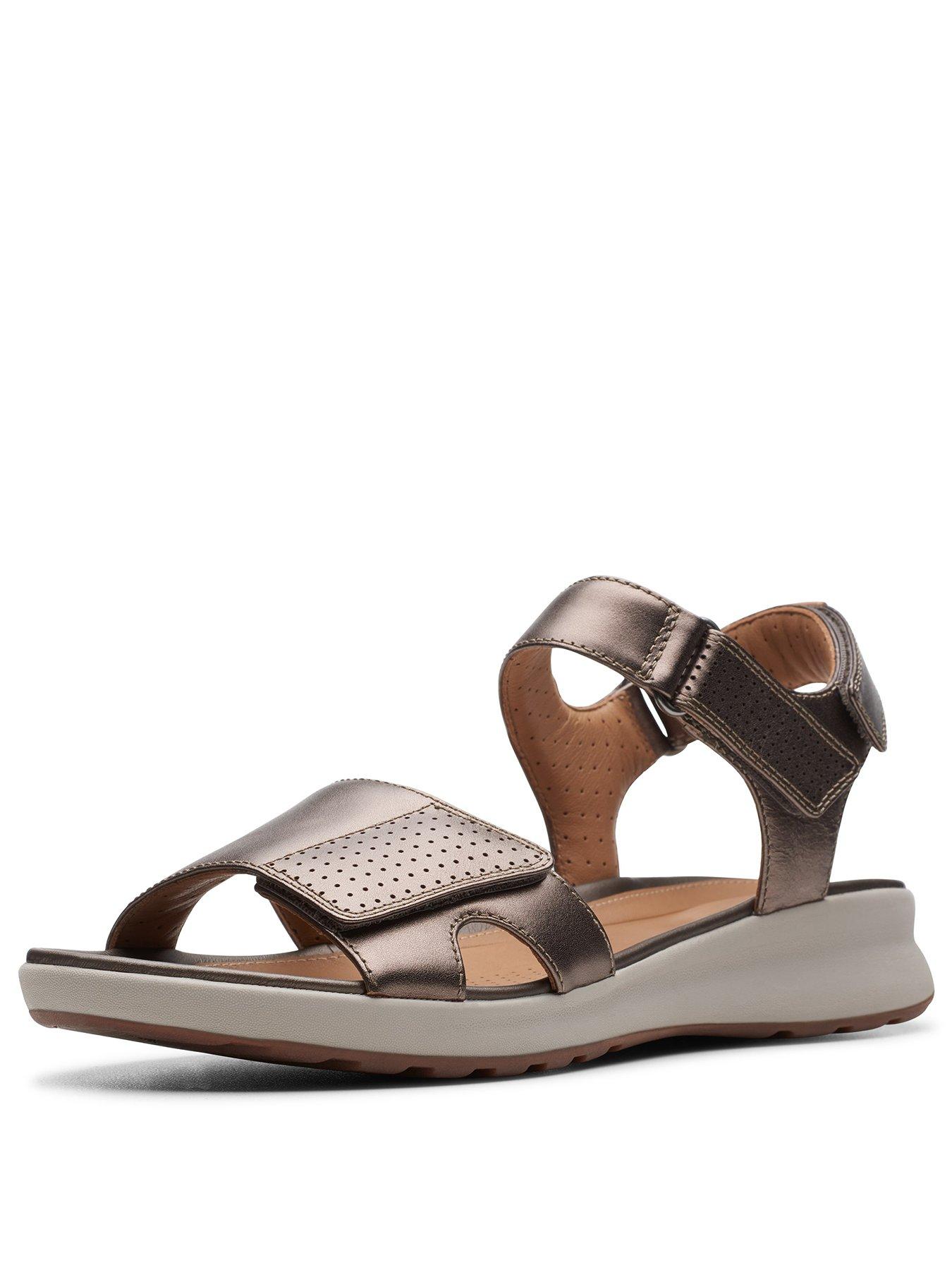 Clarks un discount adorn calm sandals