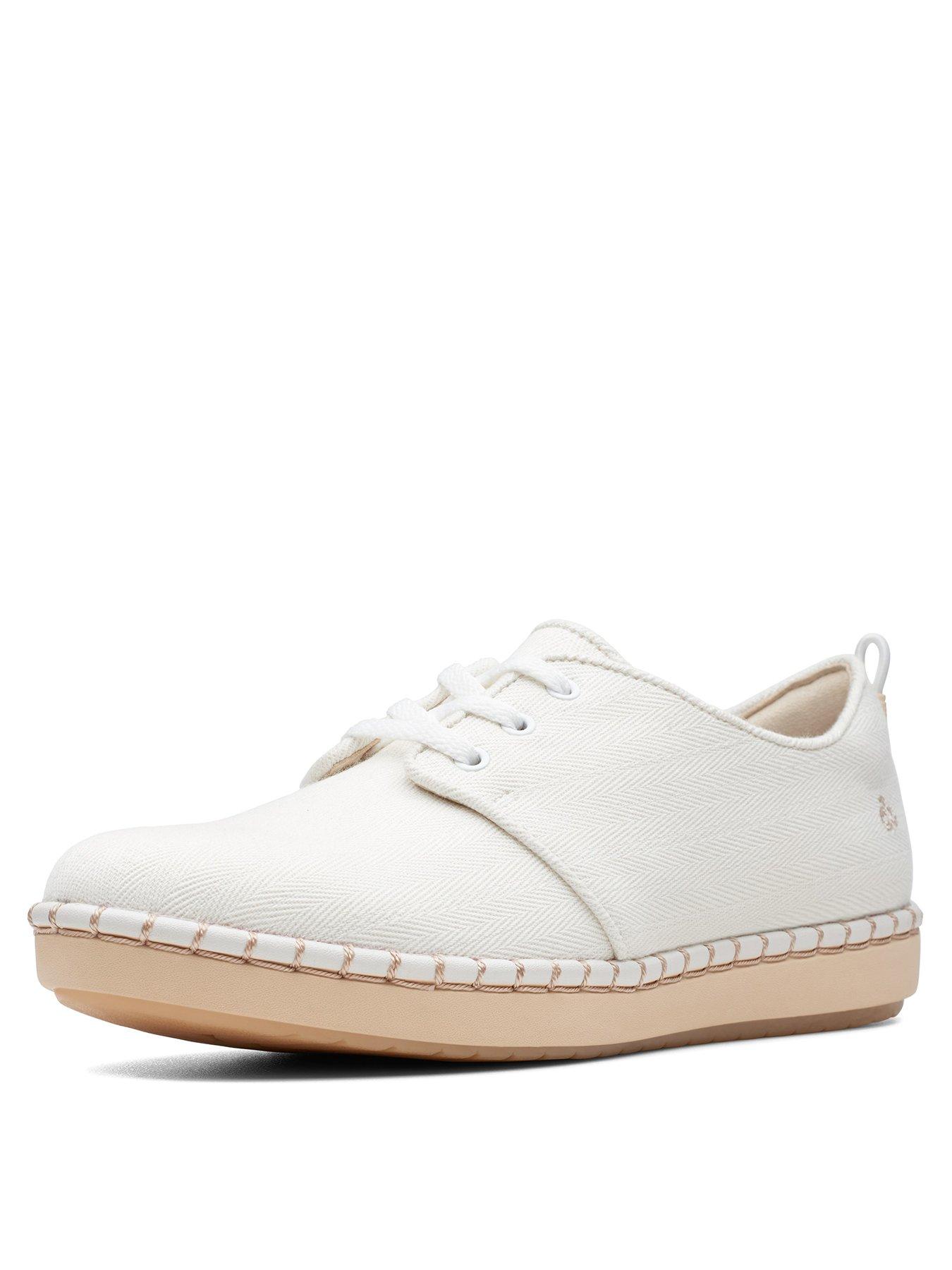 clarks cloudsteppers white