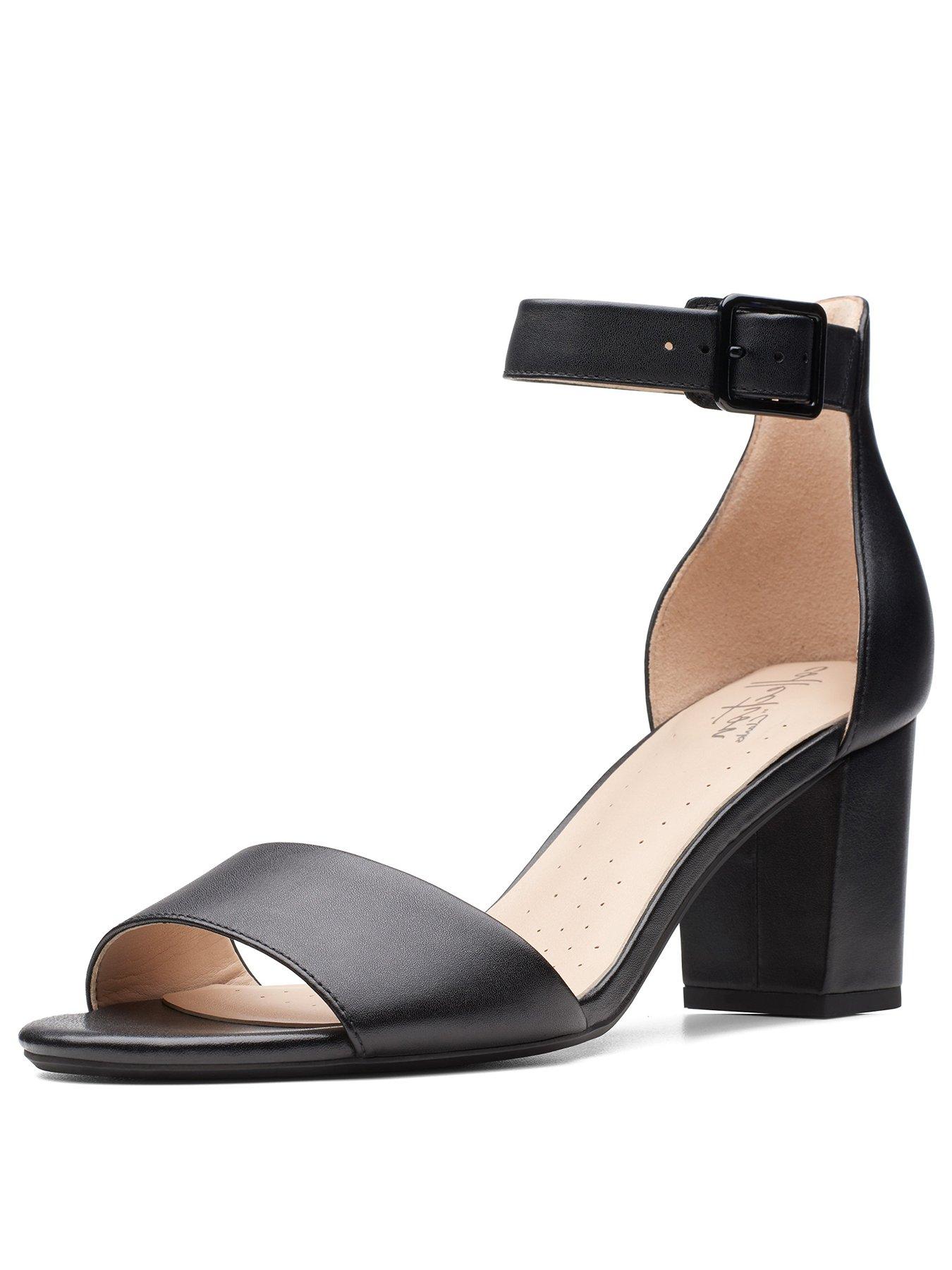 clarks black sandals heels