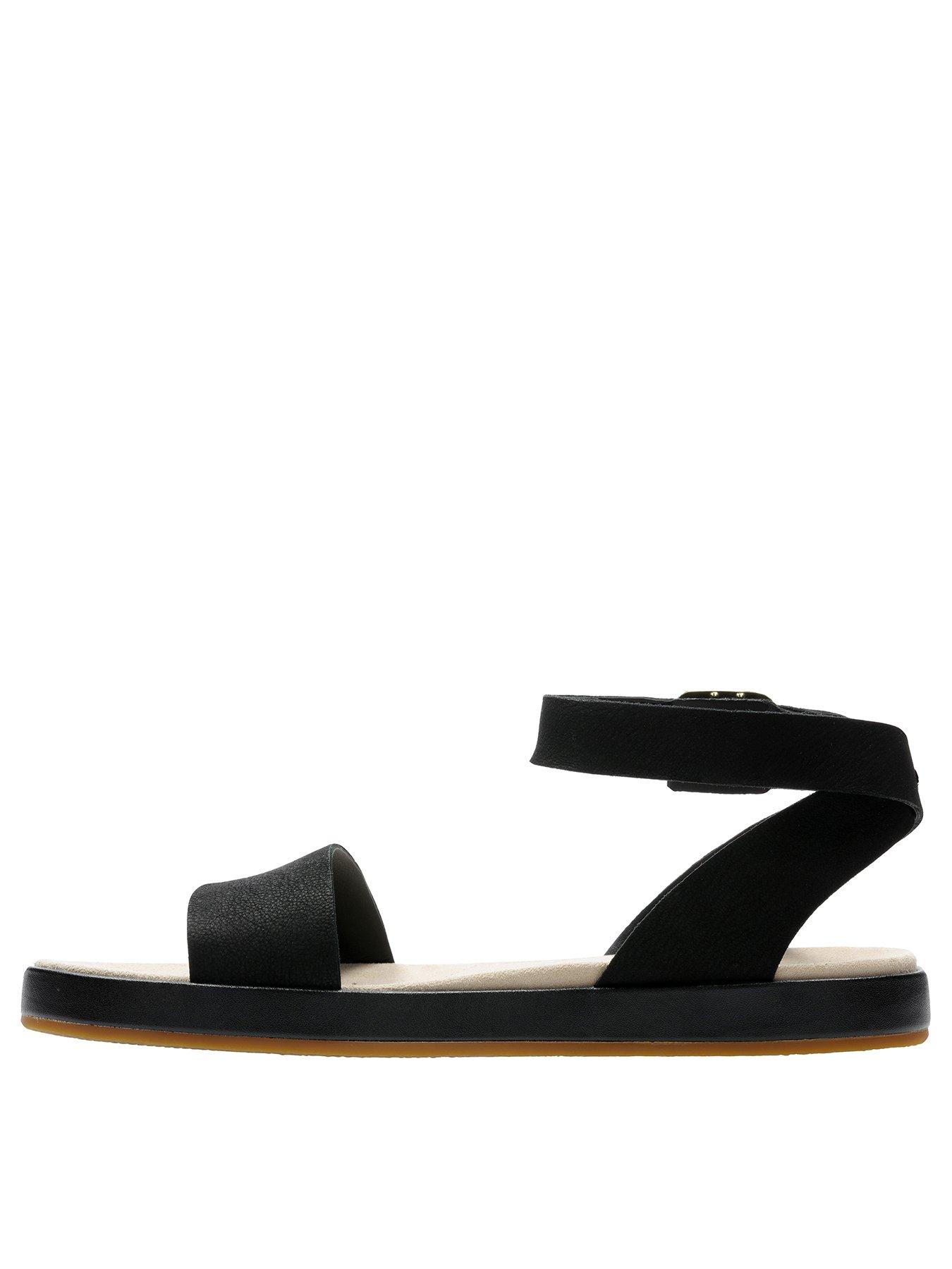 clarks ivy sandals