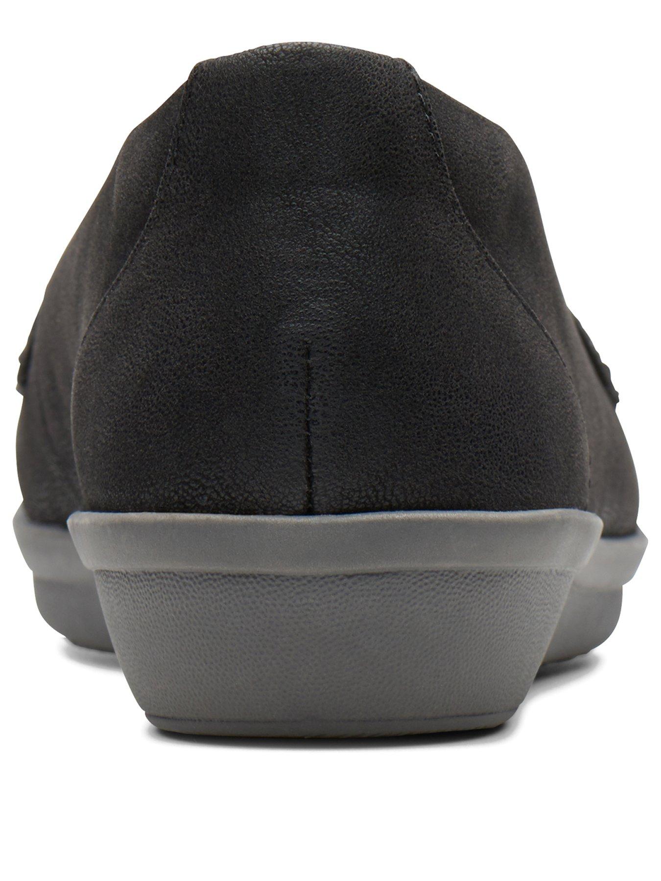 clarks cloudsteppers uk
