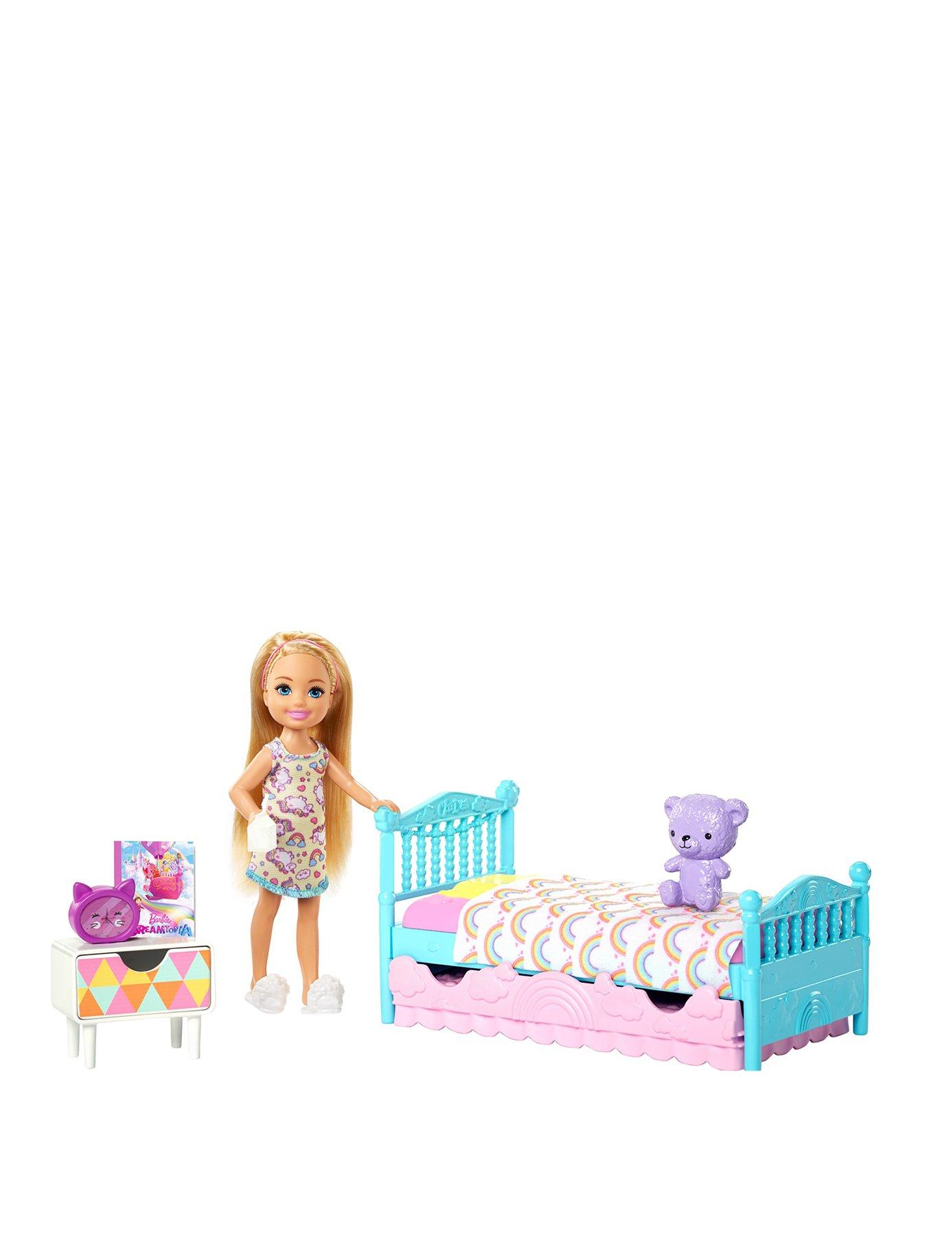 barbie chelsea bedroom