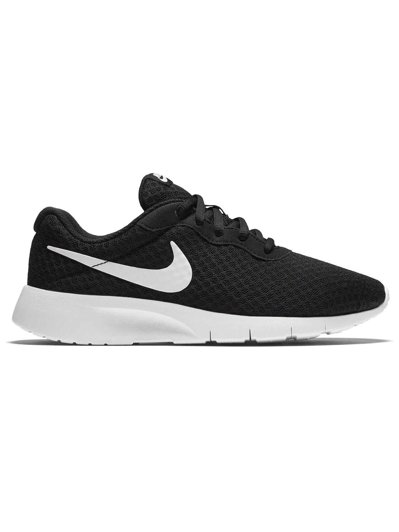 black and white nike trainers junior